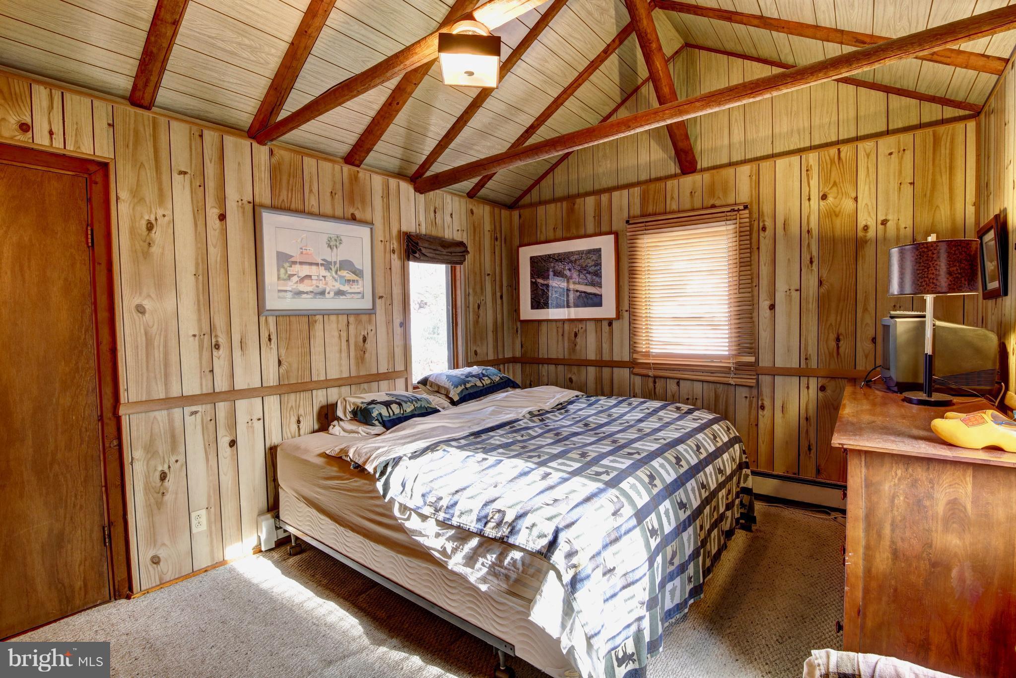 SHANNONDALE - Residential