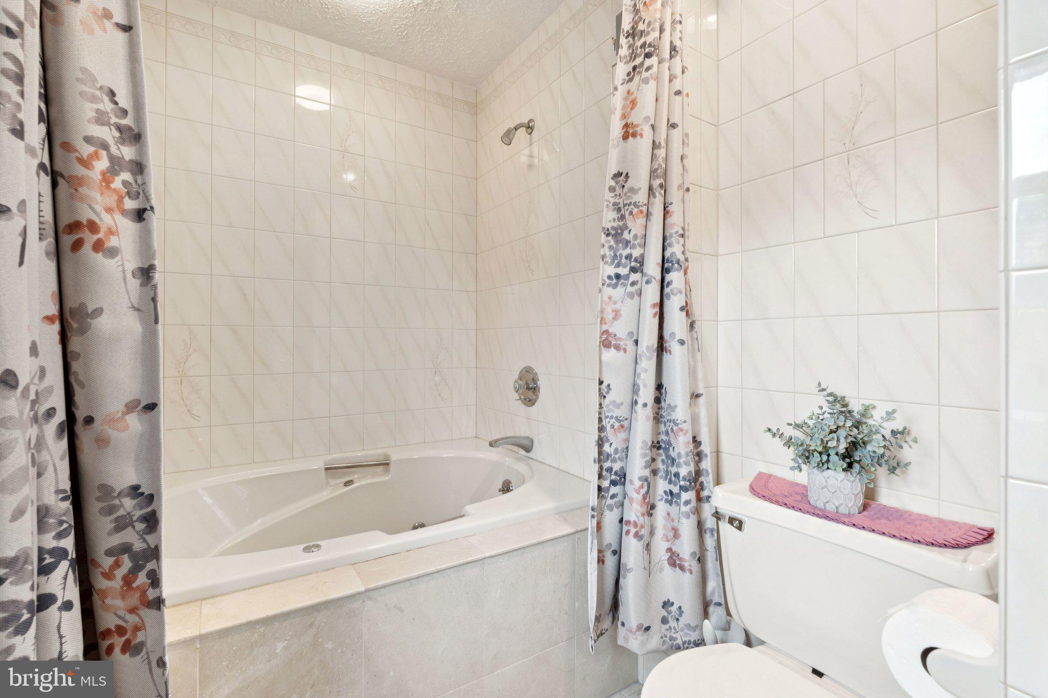 BRENTWOOD PARK - Residential