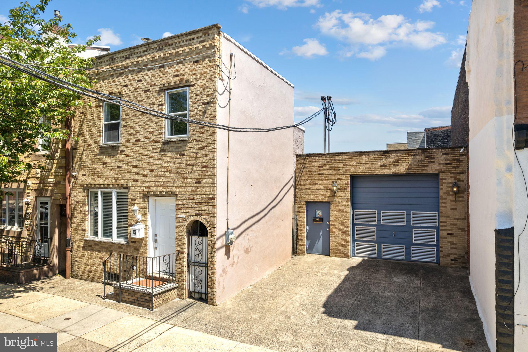 PORT RICHMOND - Residential