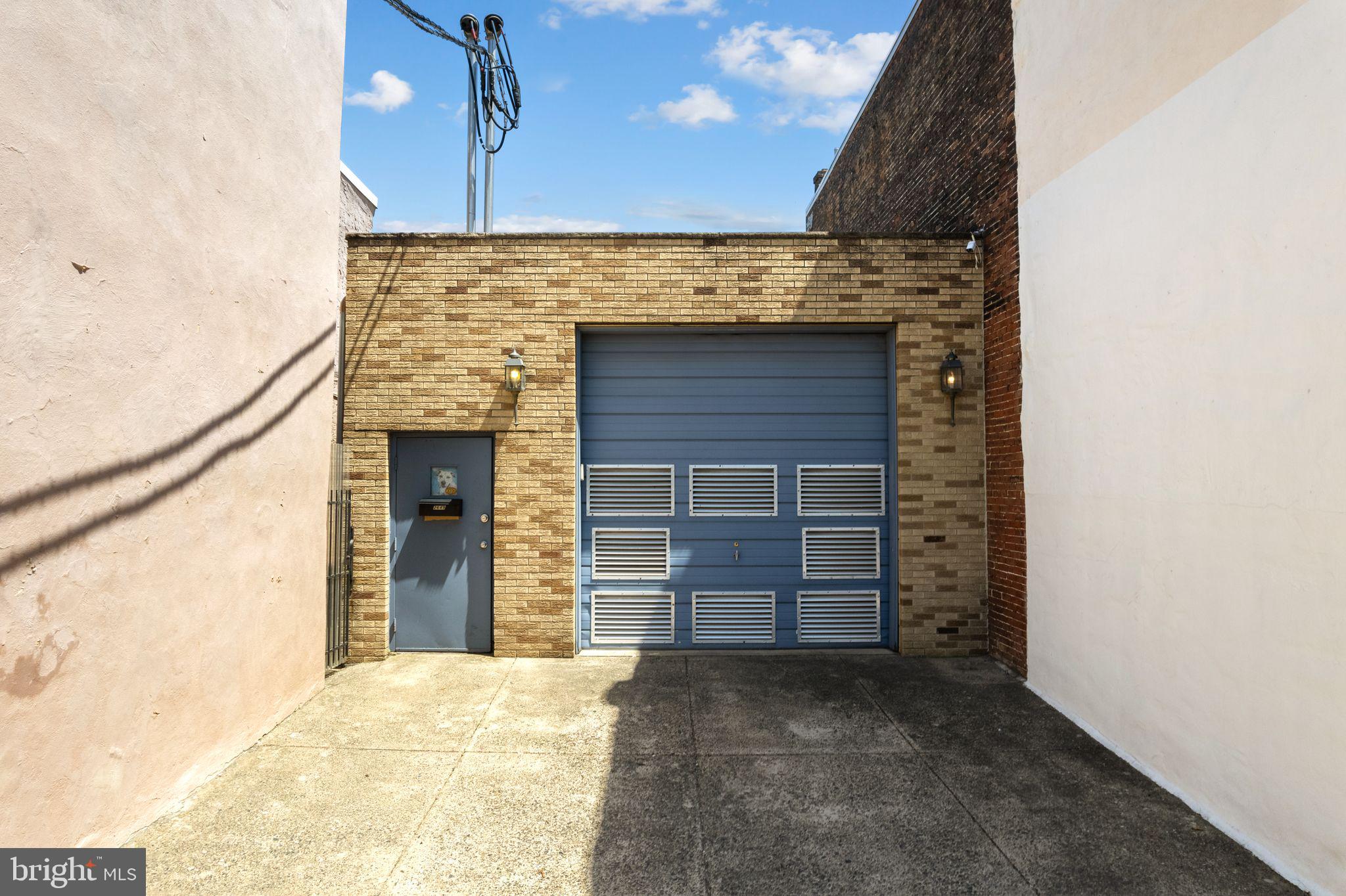 PORT RICHMOND - Residential