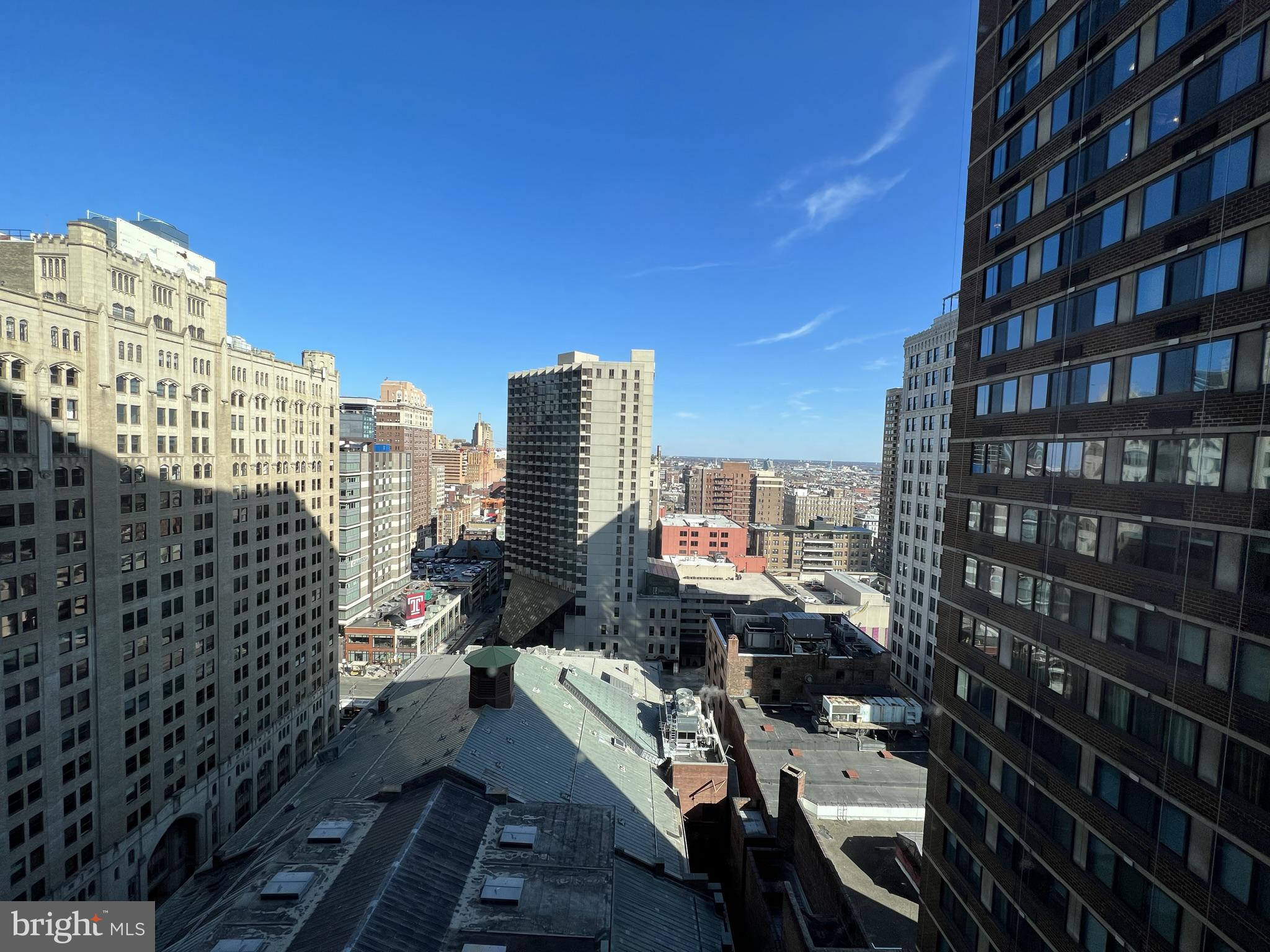 AVENUE OF THE ARTS - Residential
