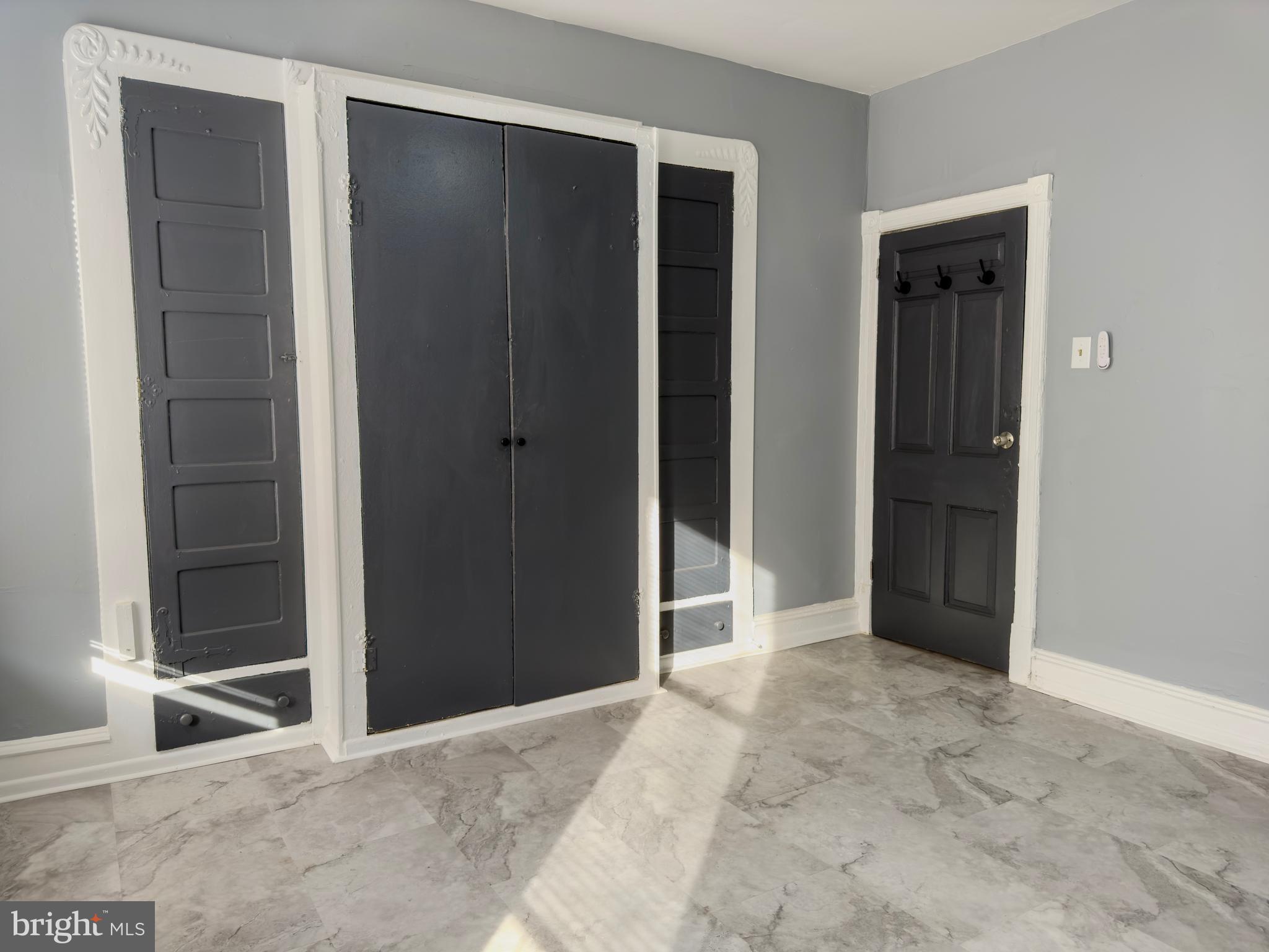 BELMONT - Residential Lease