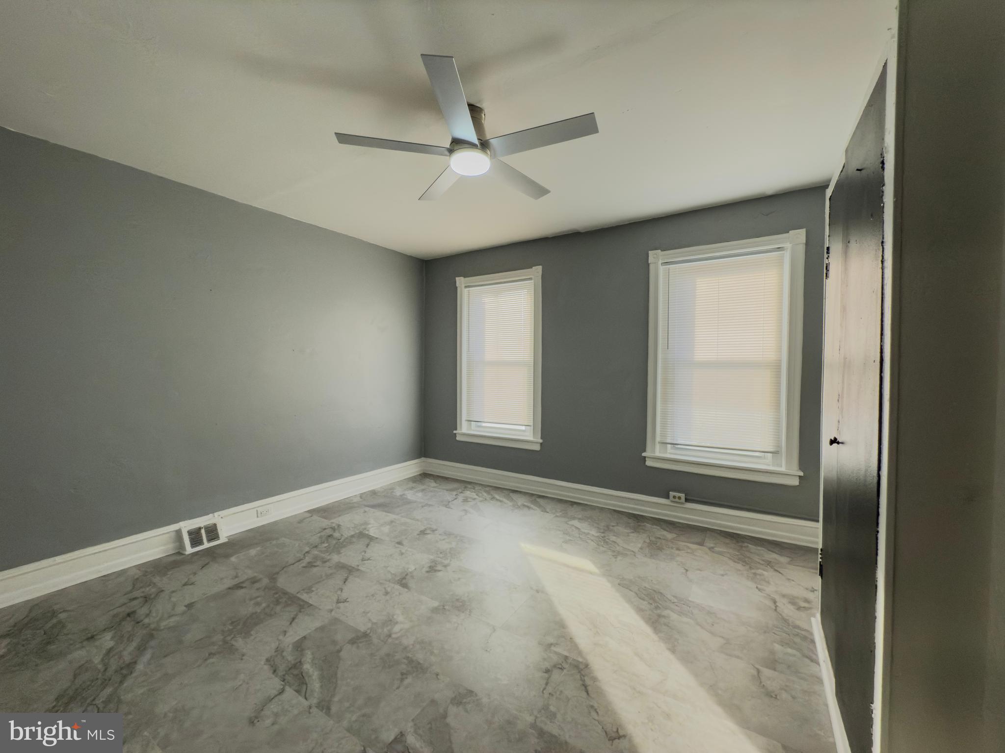 BELMONT - Residential Lease