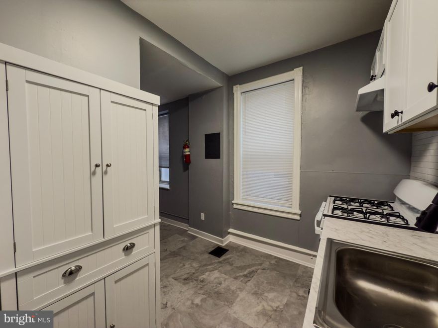 Located in the Belmont area of west Philadelphia, you'll find this 2 bedroom/one bath apartment available for rent and immediate move in. The owner has taken great care to give it enhancements in the kitchen (brand new cabinets and appliances), and amplifying closet space in bedrooms and functionality of the space. This fresh clean interior is a perfect canvas for you to style your next home. 

As for location, its placed in perfect proximity to trolley: one block away so you get the convenience without the noise, and buses 43 & 64 are right outside your door. 

[All applicants must go through our approval process which includes a credit check (no second-hand credit reports will be accepted), income verification (must make 3xs the rent), and a verifiable landlord reference.]

Come and see your new home today!