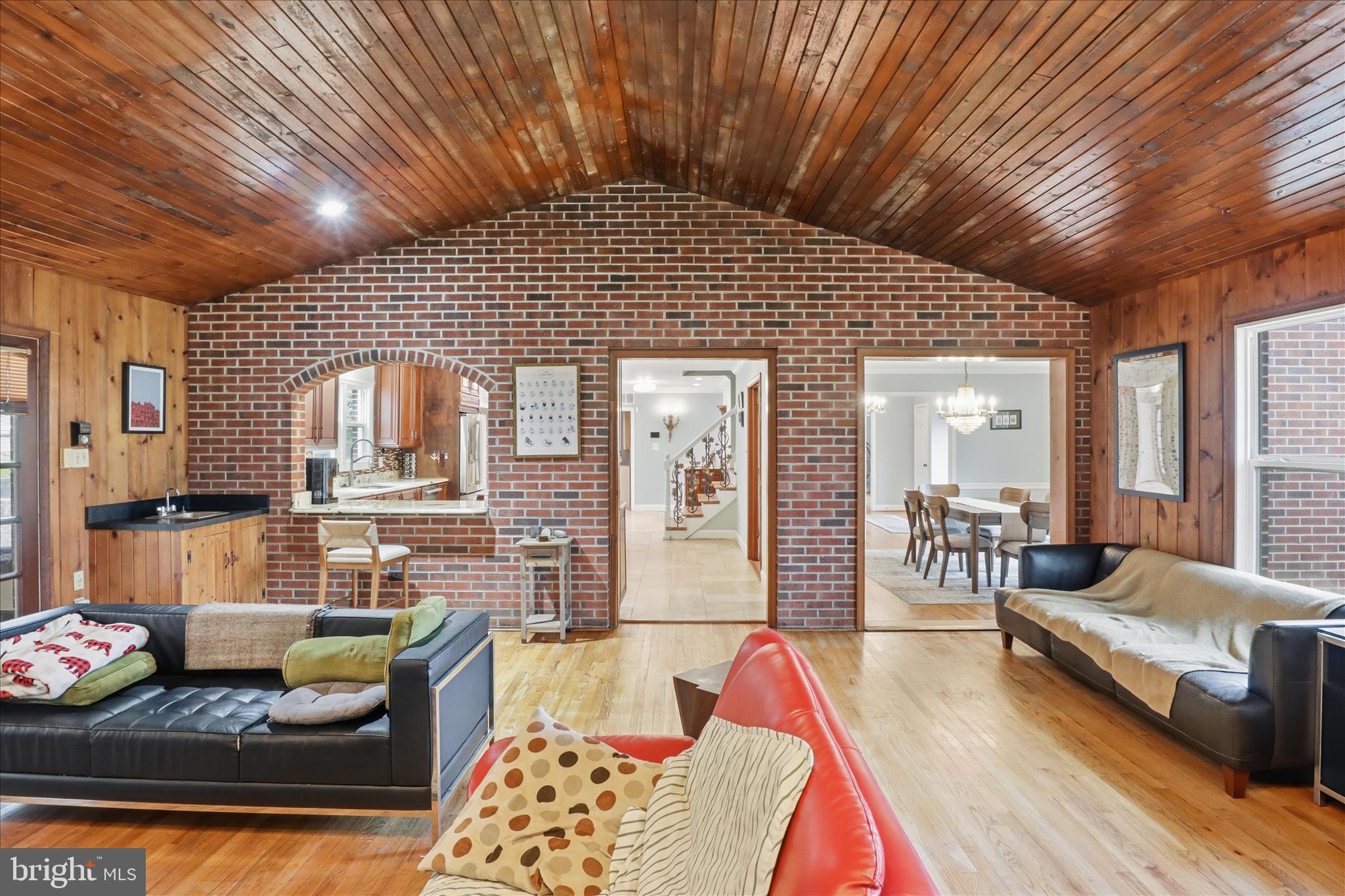 NOBLE ESTATES - Residential