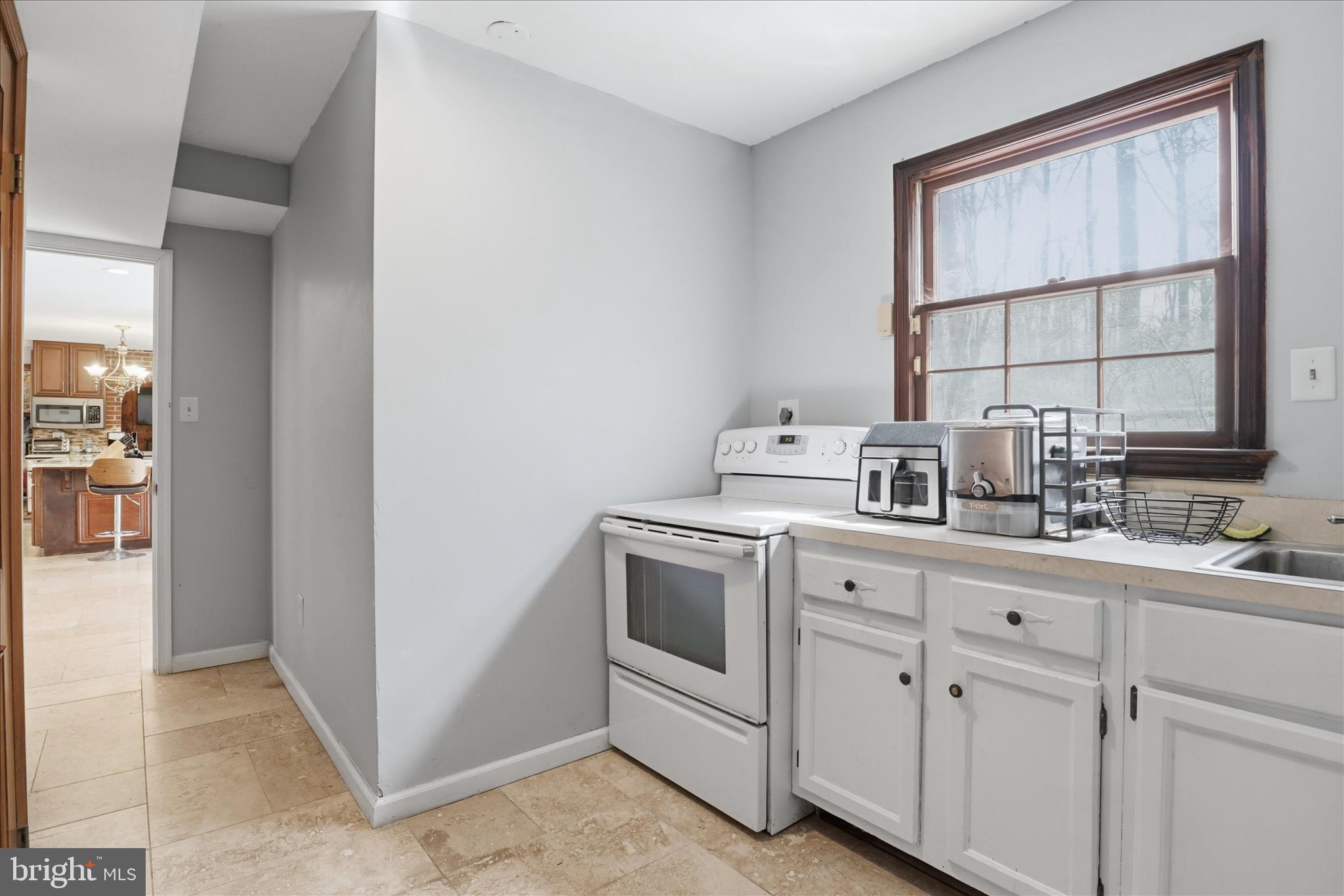 NOBLE ESTATES - Residential