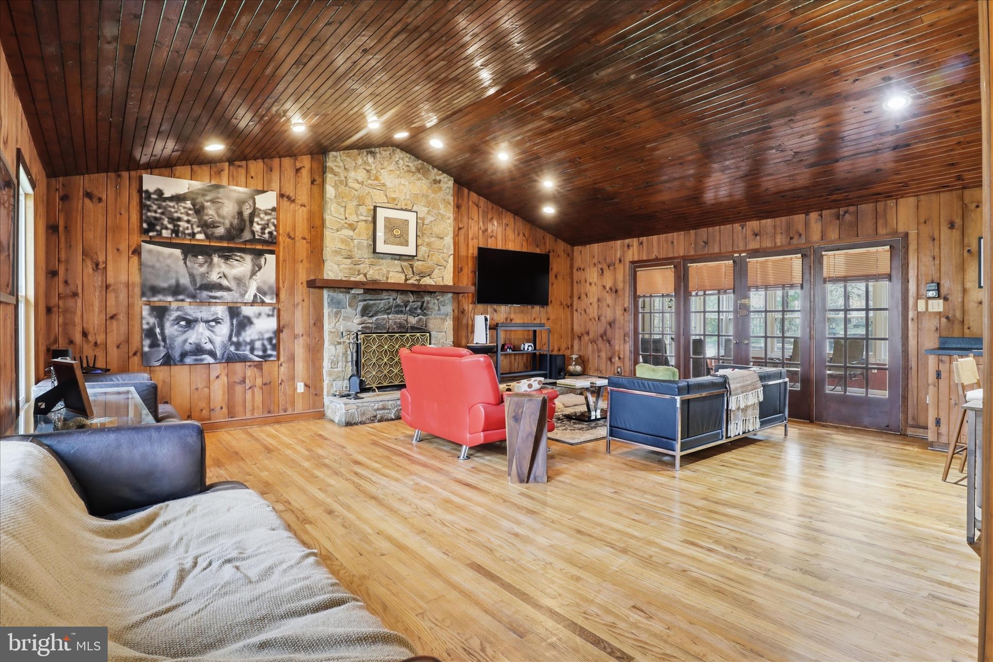 NOBLE ESTATES - Residential