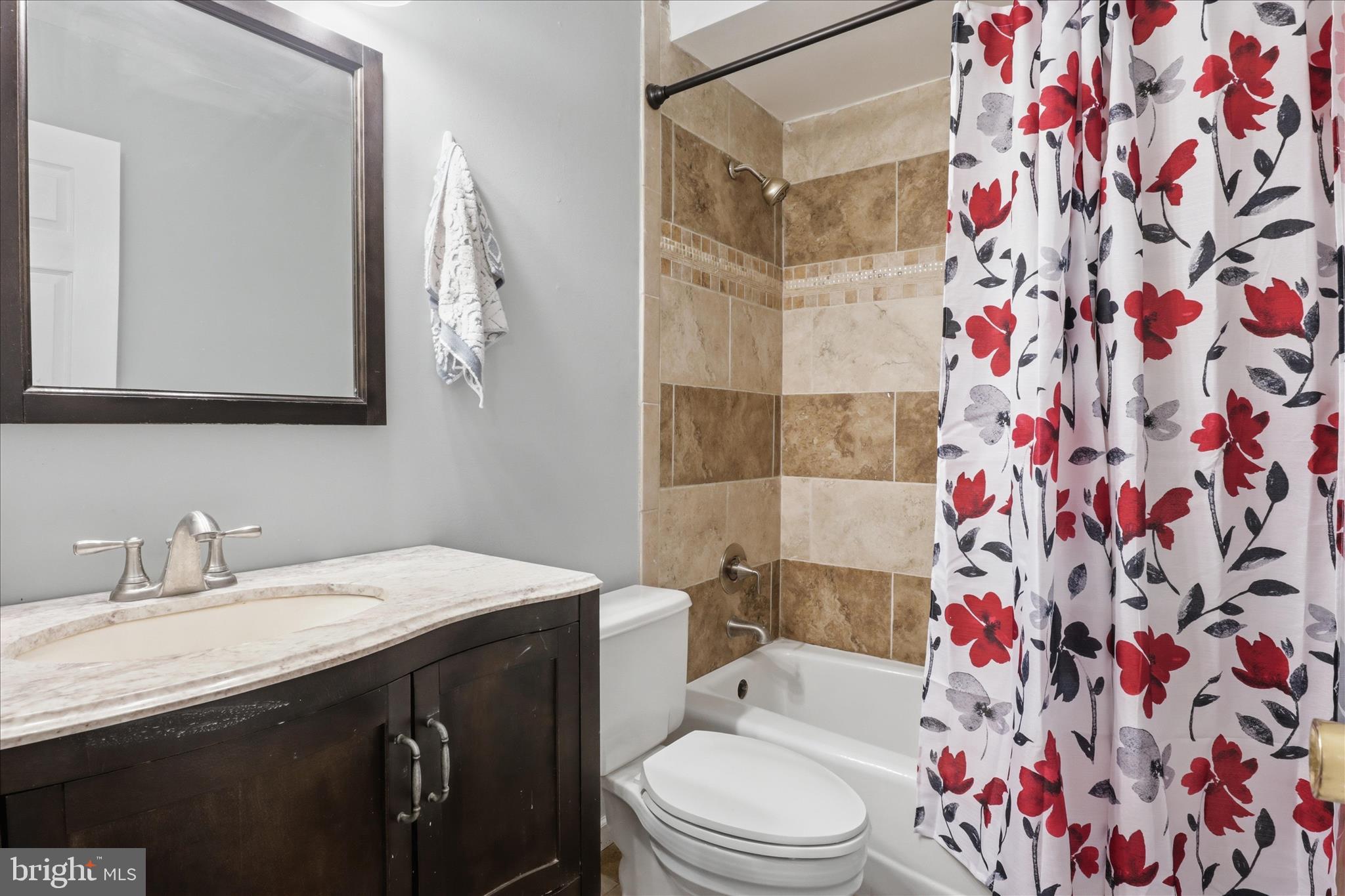 NOBLE ESTATES - Residential