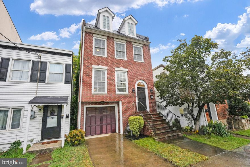 EXCEPTIONAL RESIDENTIAL OR COMMERCIAL PROPERTY LITERALLY ACROSS THE STREET FROM DOWNTOWN FREDERICKSBURG TRAIN STATION &BROCK'S****GORGEOUS 4 LEVELS WITH OPEN FLOOR PLAN, HARDWOODS, BEAUTIFUL OPEN KITCHEN WITH GRANITE, CUSTOM CABINETS, LARGE CENTER ISLAND, GAS FIREPLACE, RECESS LIGHTS***HARDWOODS SPAN BETWEEN THE LIVING AND DINING ROOMS***DON'T LET THE FRONT PICTURE FOOL YOU - VERY EASY TO LINE UP 2 (MAYBE 3 CARS IN LINE IN THIS DEEP GARAGE WHICH ALSO HAS REAR INSIDE STORAGE AREA)***SOLAR TUBE LIGHTS UP THE TOP FLOOR WITH SEVERAL CLOSETS***SPACIOUS BEDROOMS & SUPER PRIMARY BATHROOM WITH SITTING ROOM, ADDITIONAL CLOSET WITH POTENTIAL TO MAKE A 2ND WALK-AROUND CLOSET***LARGE DECK OVERLOOKING CHARMING FENCED IN BACKYARD****LAUNDRY CHUTE & EVEN PET DOOR INTO BACKYARD FROM BASEMENT***TILE FLOOR WILL BE INSTALLED IN THE LOWER LEVEL LAUNDRY AND STORAGE ROOM ***AMAZING HOME IN THE HEART OF HISTORIC DOWNTOWN HISTORIC FREDERICKSBURG!!!! (DOGS OK, NO CATS -APPLY ON COMPANY WEBSITE) -SHORT TERM RENT PREMIUM OF $3100 PER MONTH