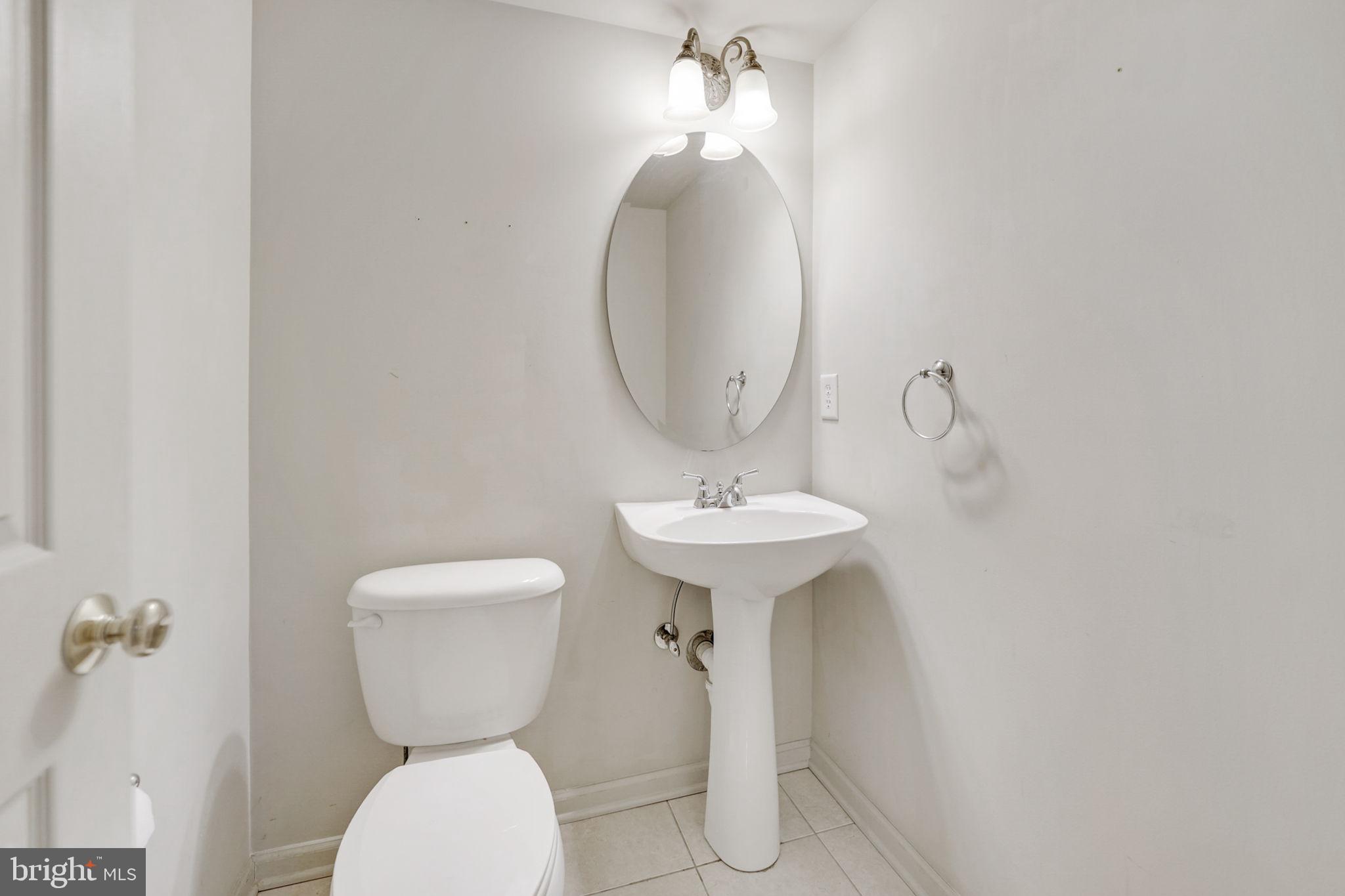 DOWNTOWN FREDERICKSBURG - Residential Lease