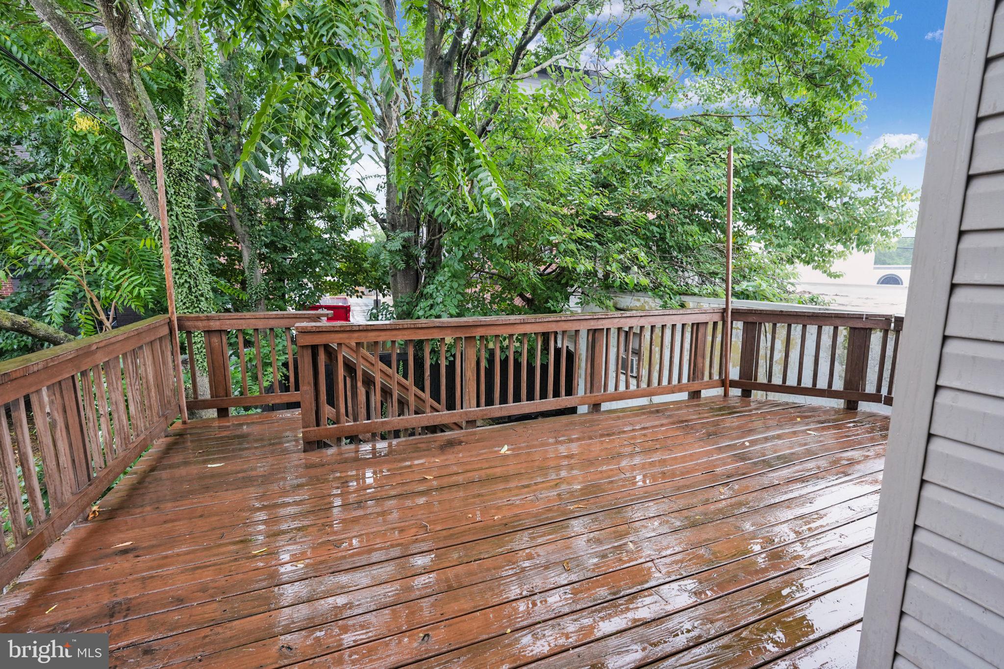 DOWNTOWN FREDERICKSBURG - Residential Lease