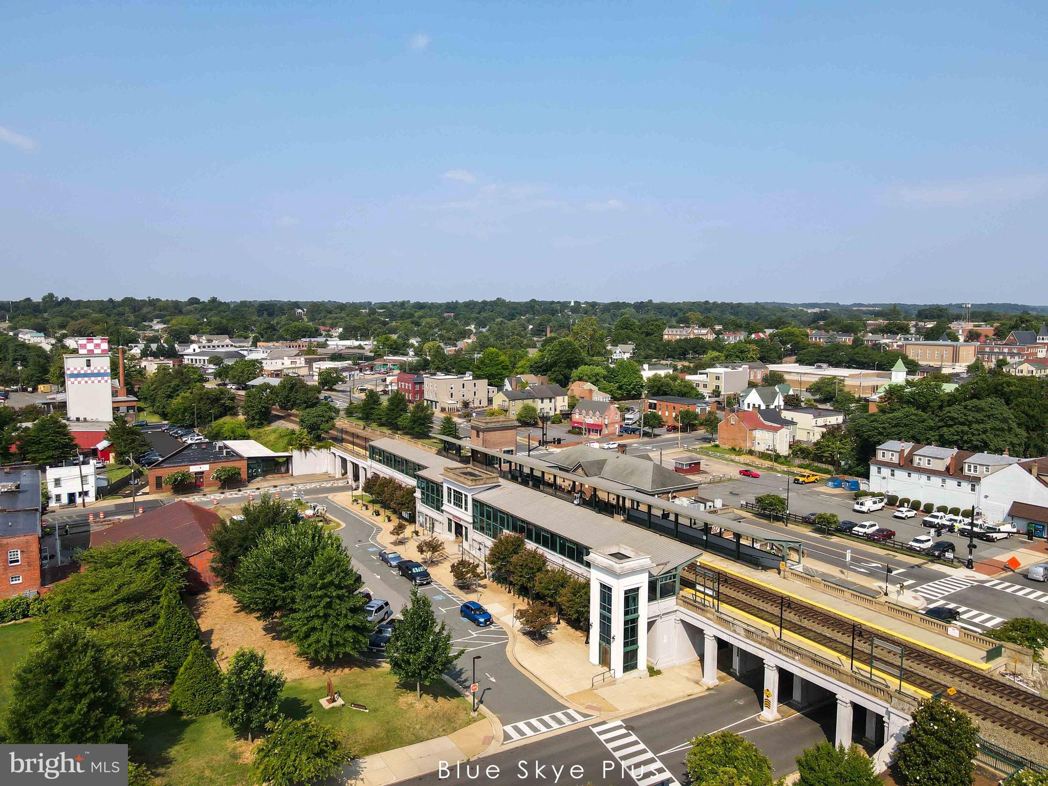 DOWNTOWN FREDERICKSBURG - Residential Lease