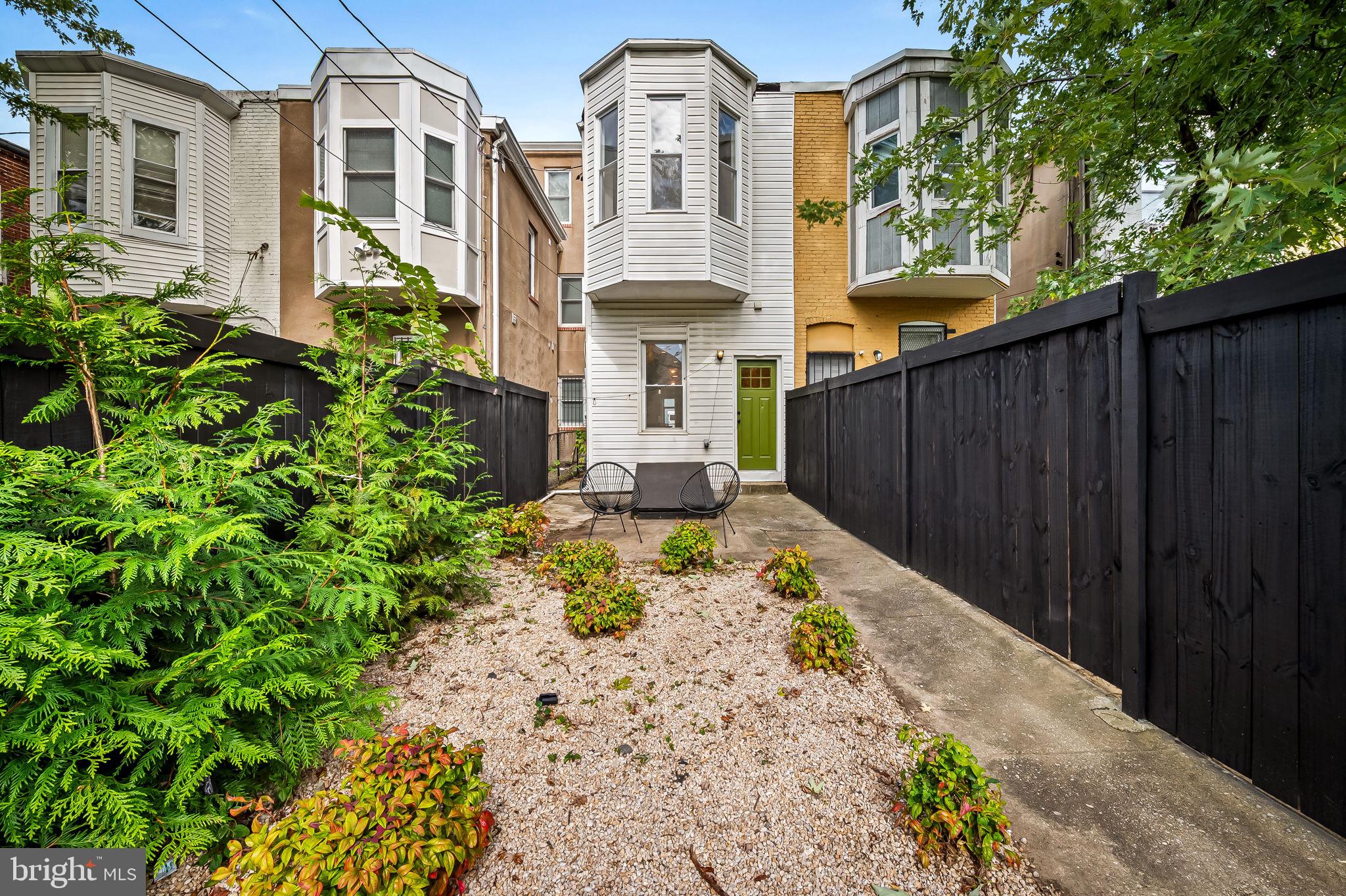 BARCLAY - Residential