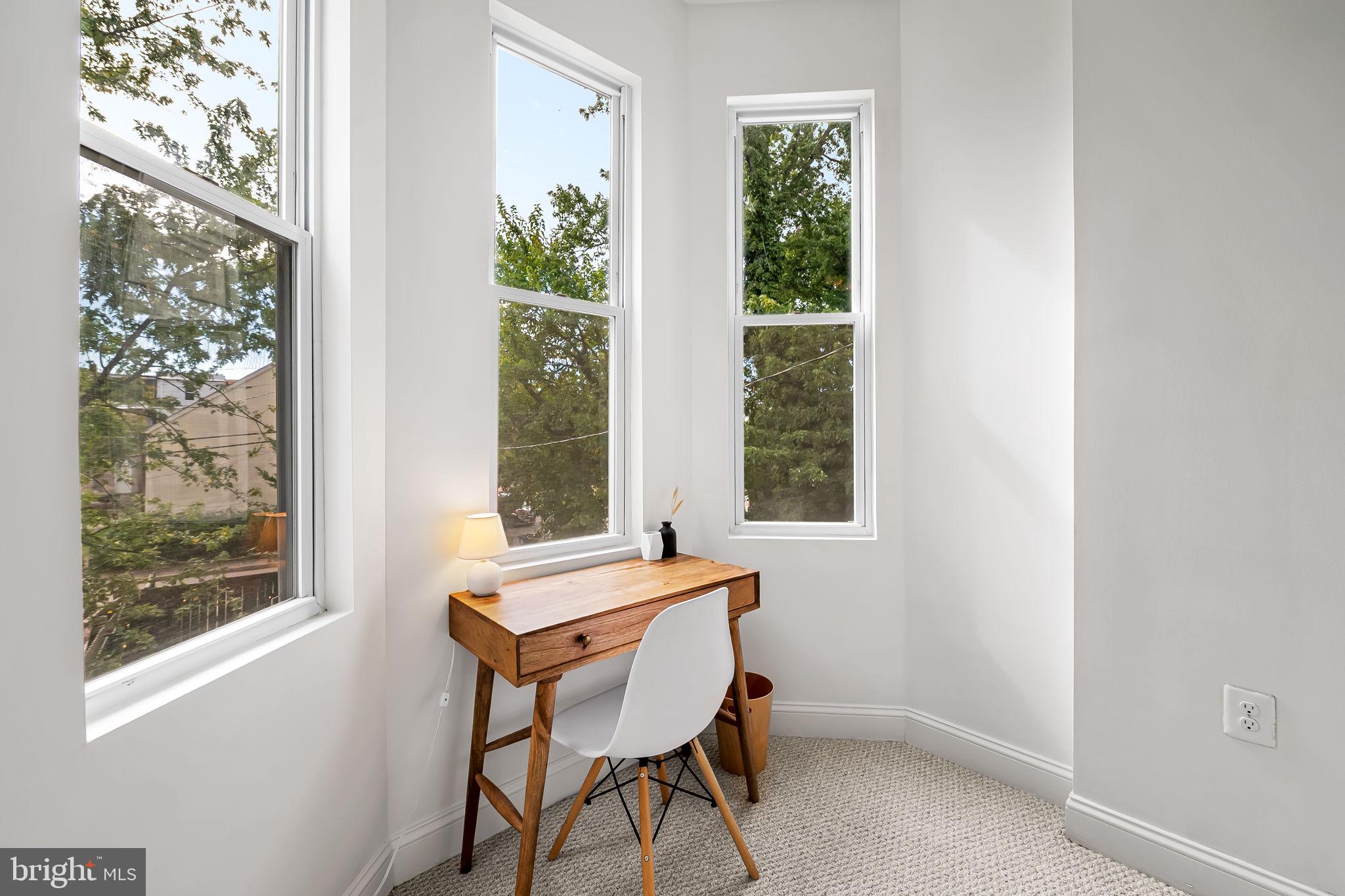 BARCLAY - Residential