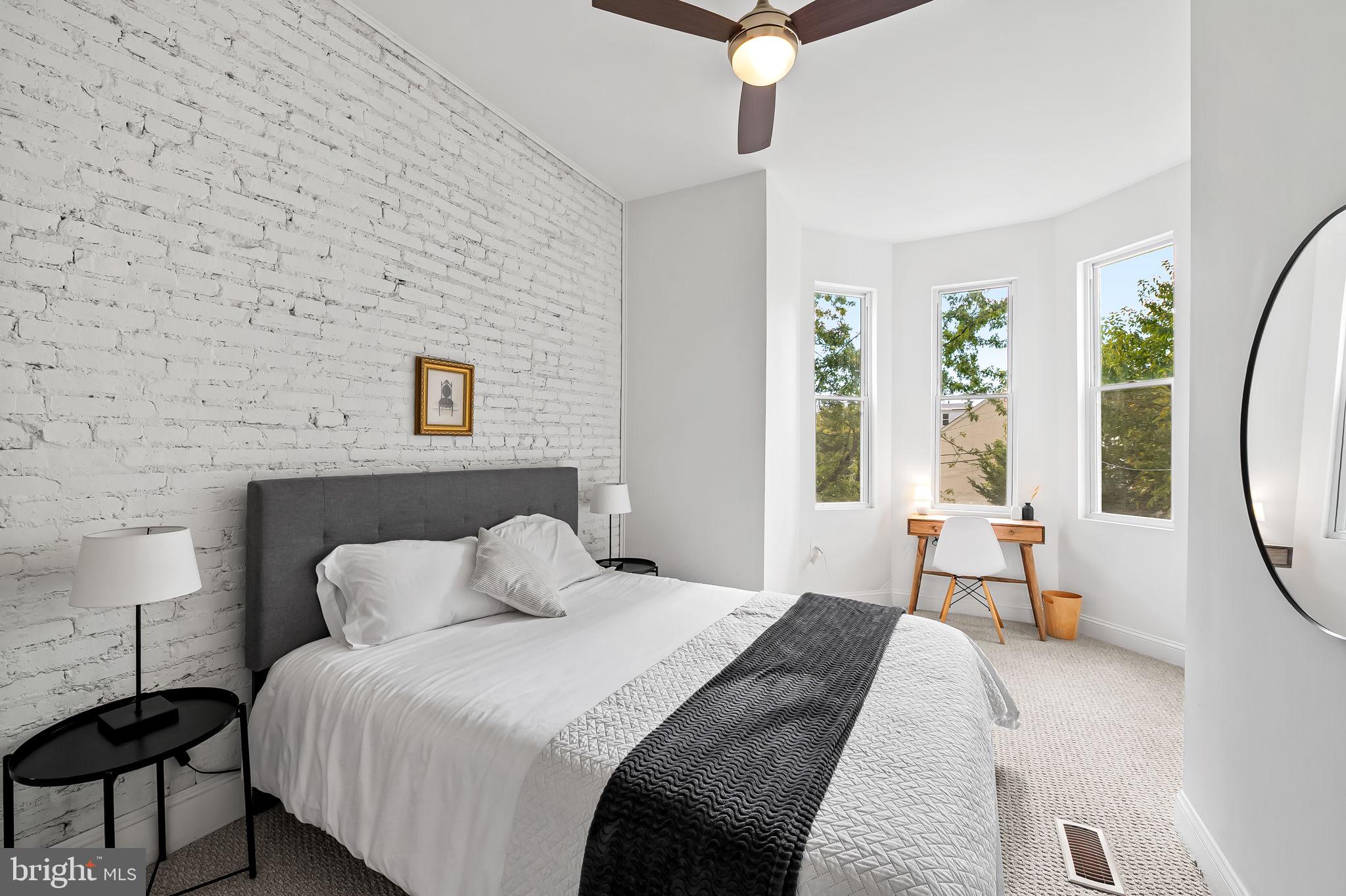 BARCLAY - Residential