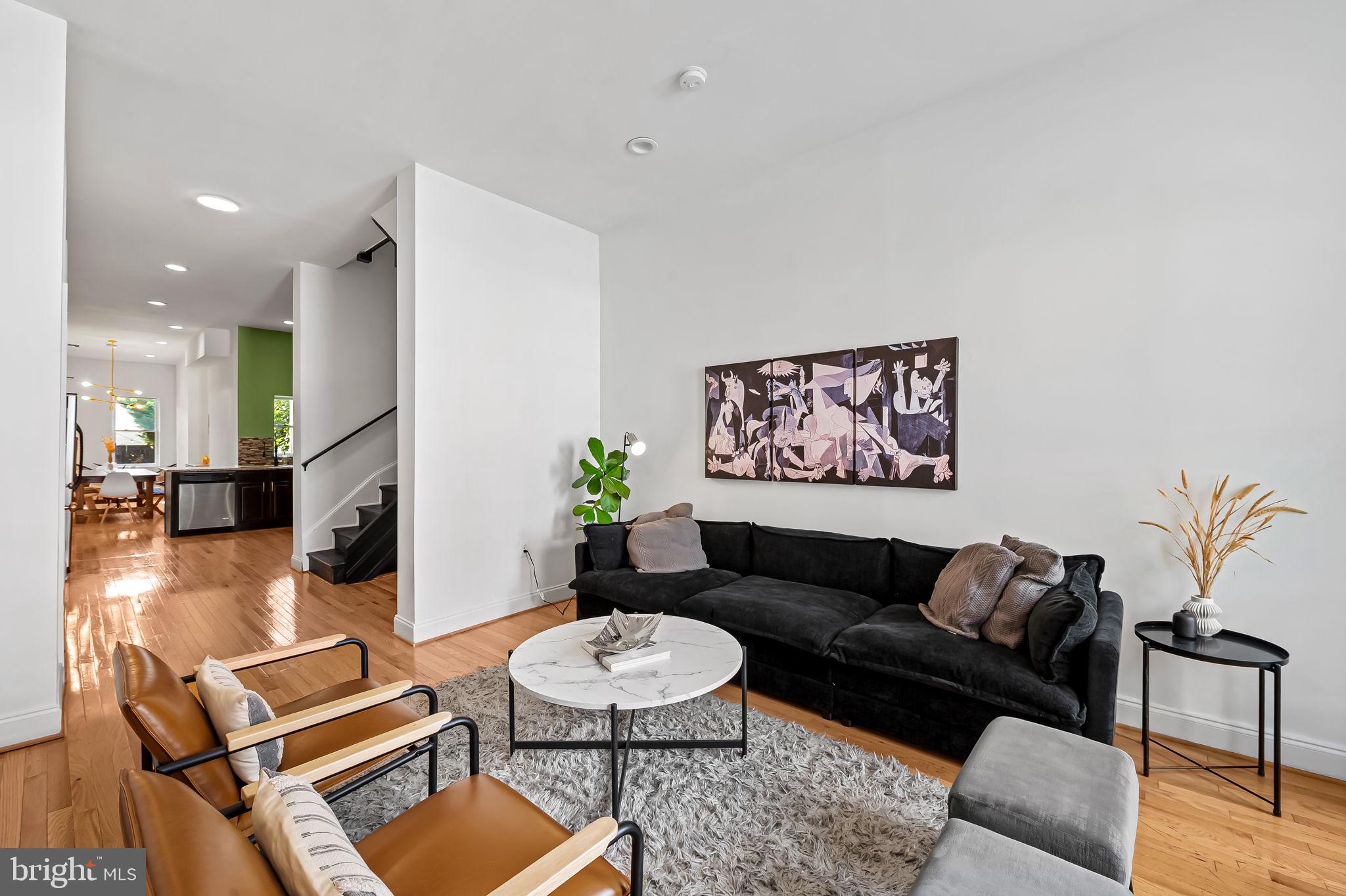 BARCLAY - Residential
