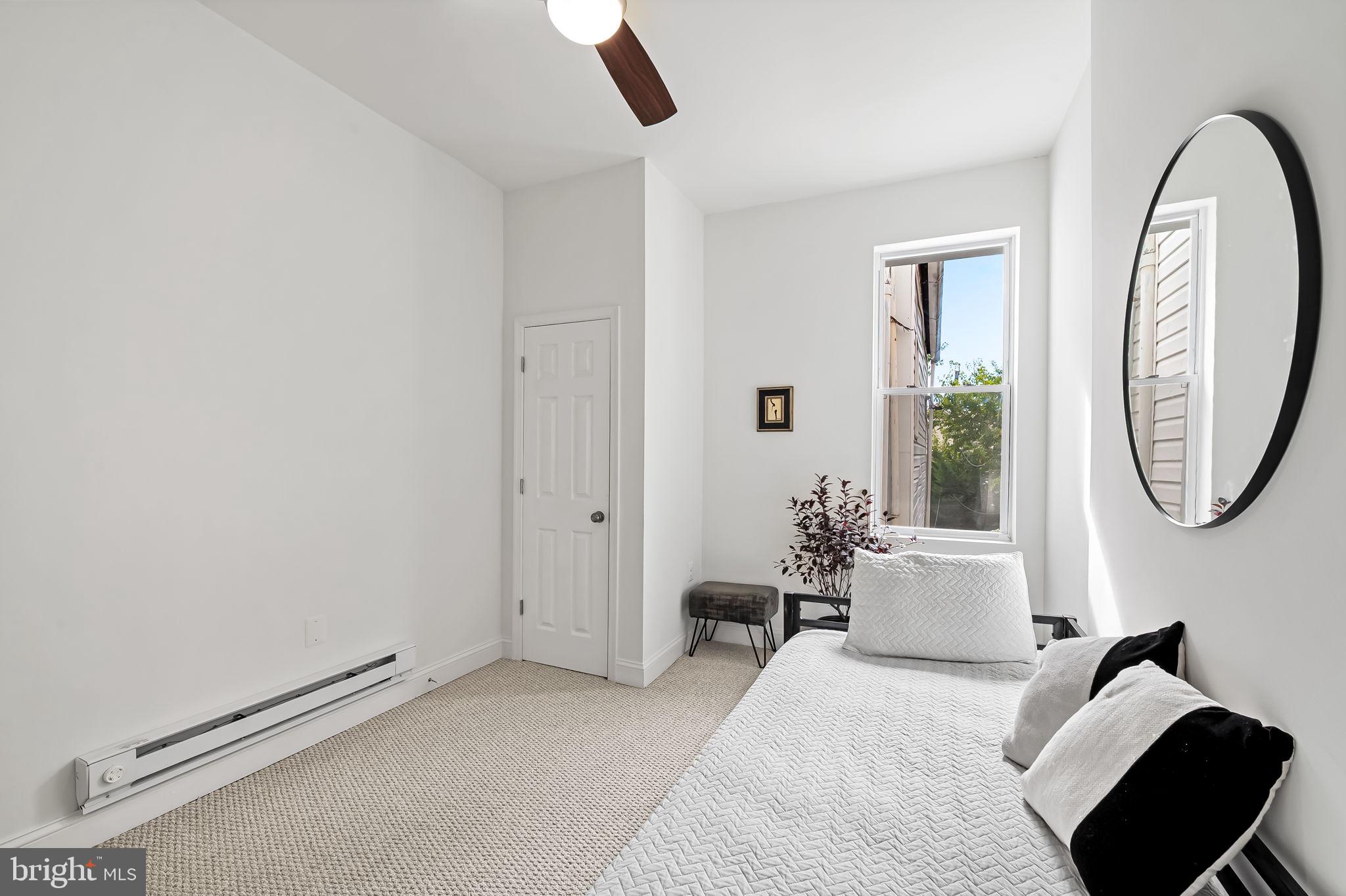 BARCLAY - Residential