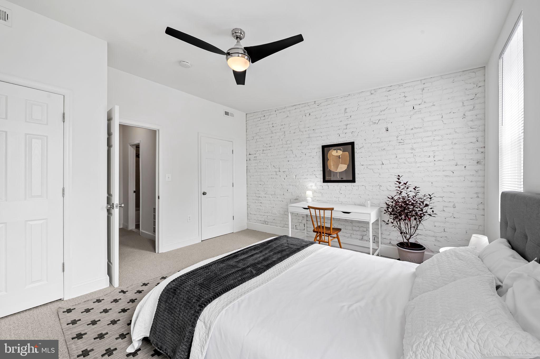 BARCLAY - Residential