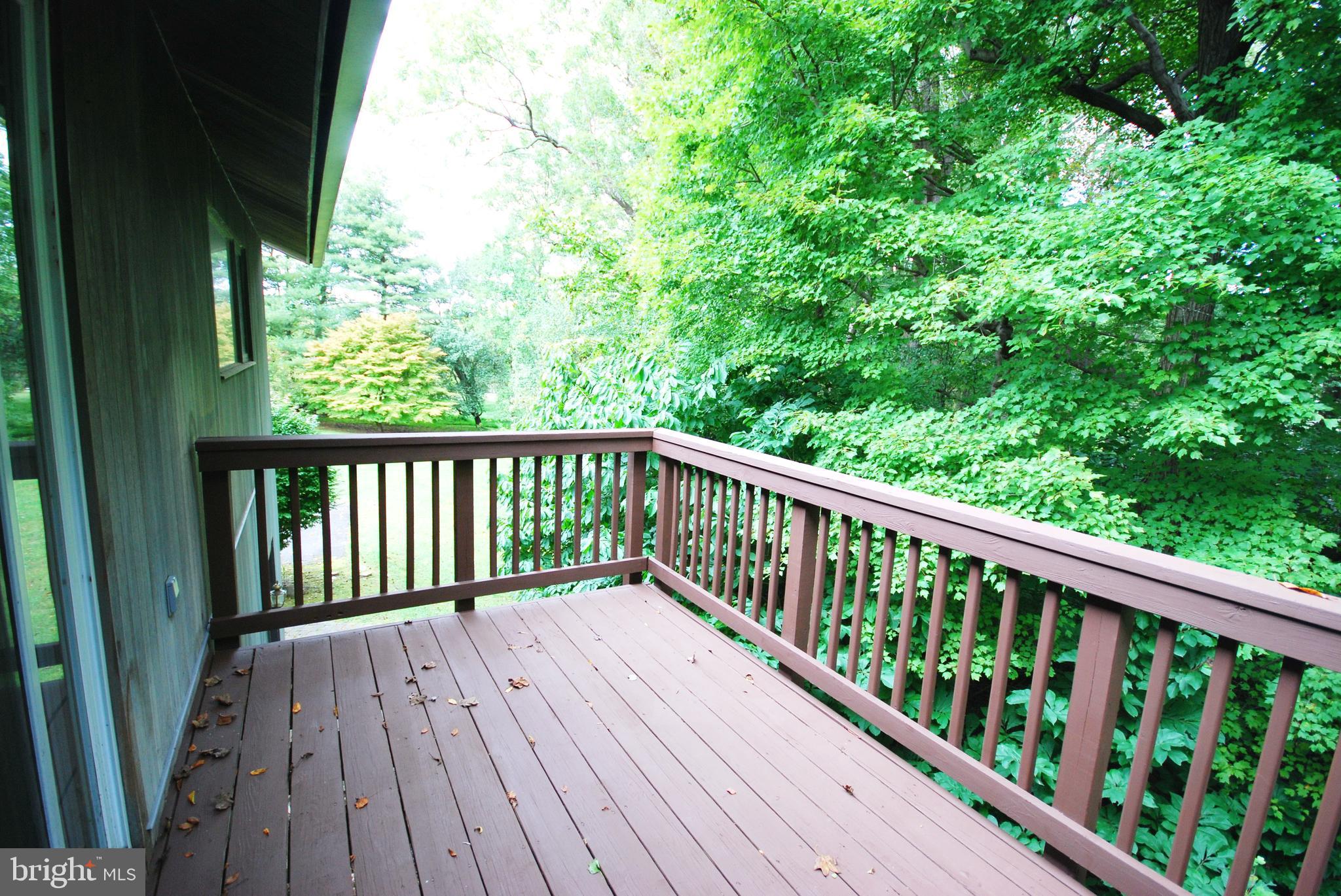 MERRY GO ROUND FARM - Residential