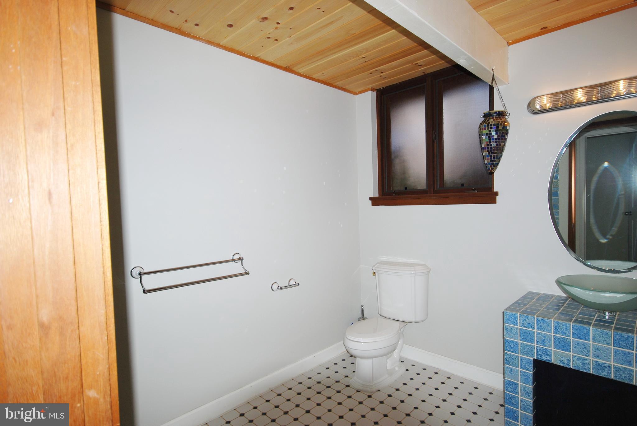 MERRY GO ROUND FARM - Residential