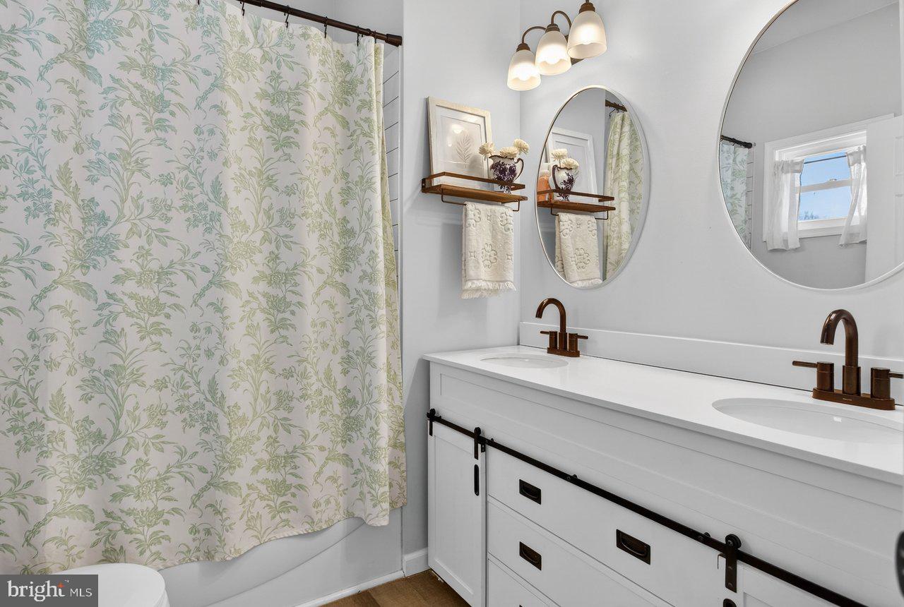 ELKTON - Residential