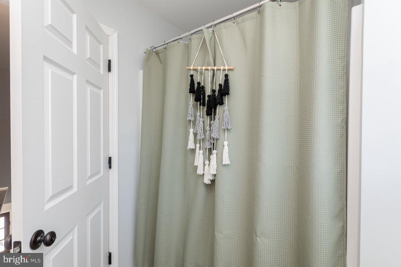 ELKTON - Residential