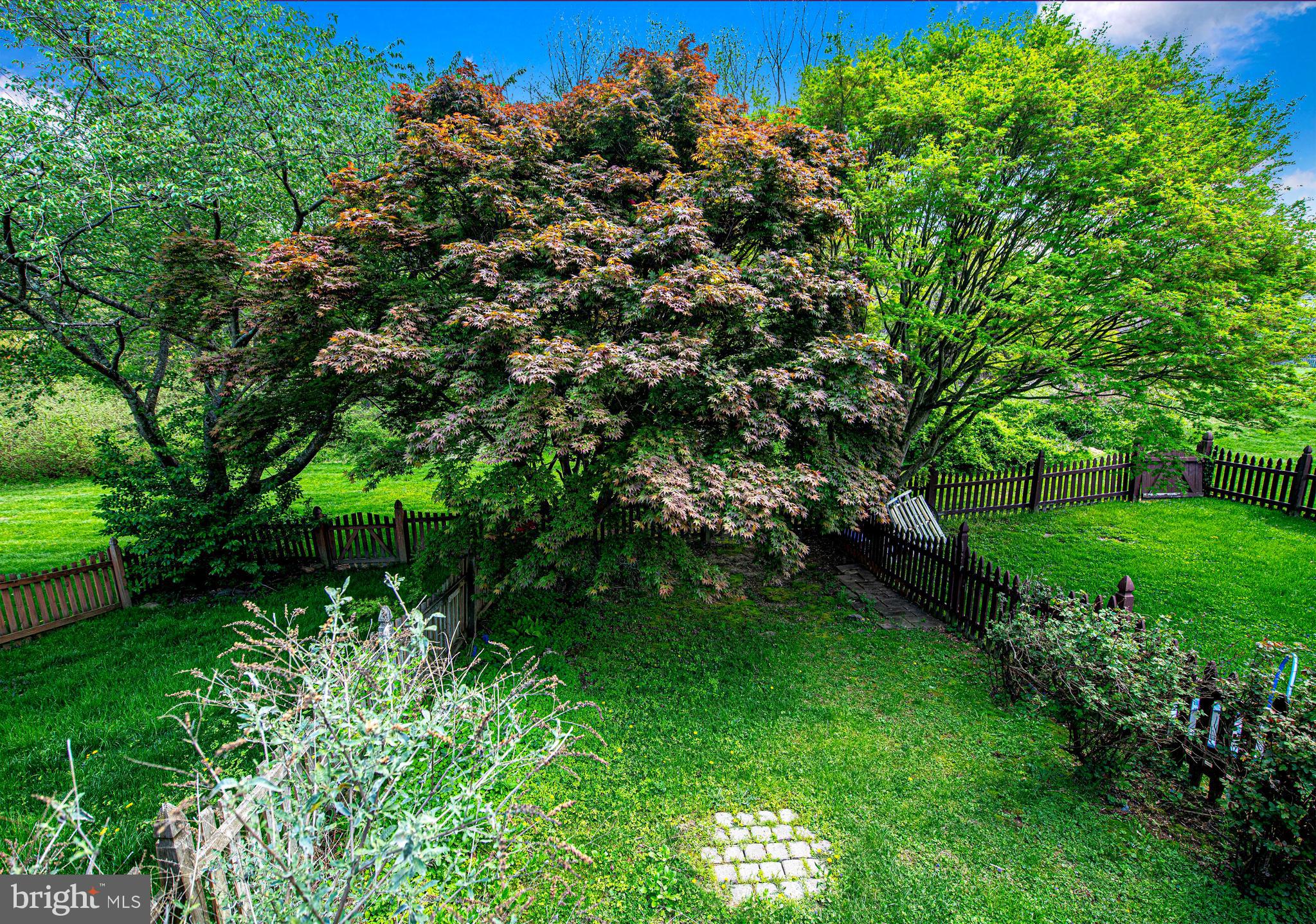 BELLE MANOR - Residential