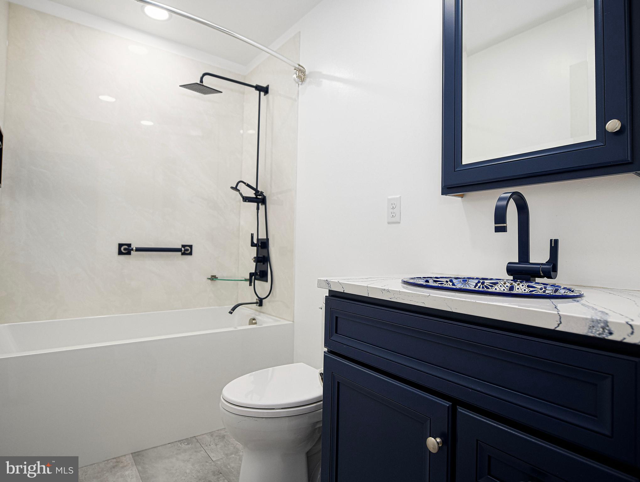 BELLE MANOR - Residential