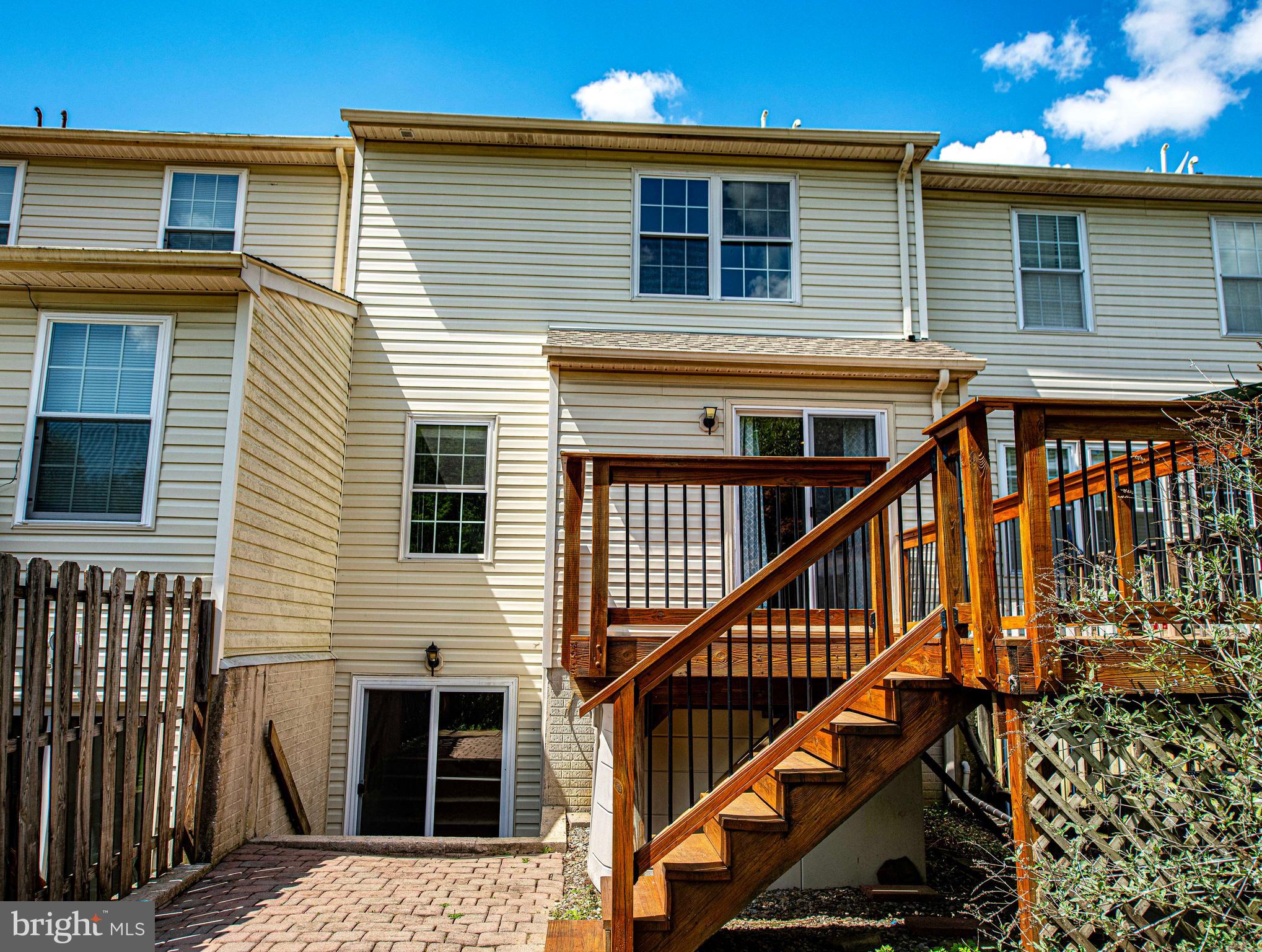 BELLE MANOR - Residential