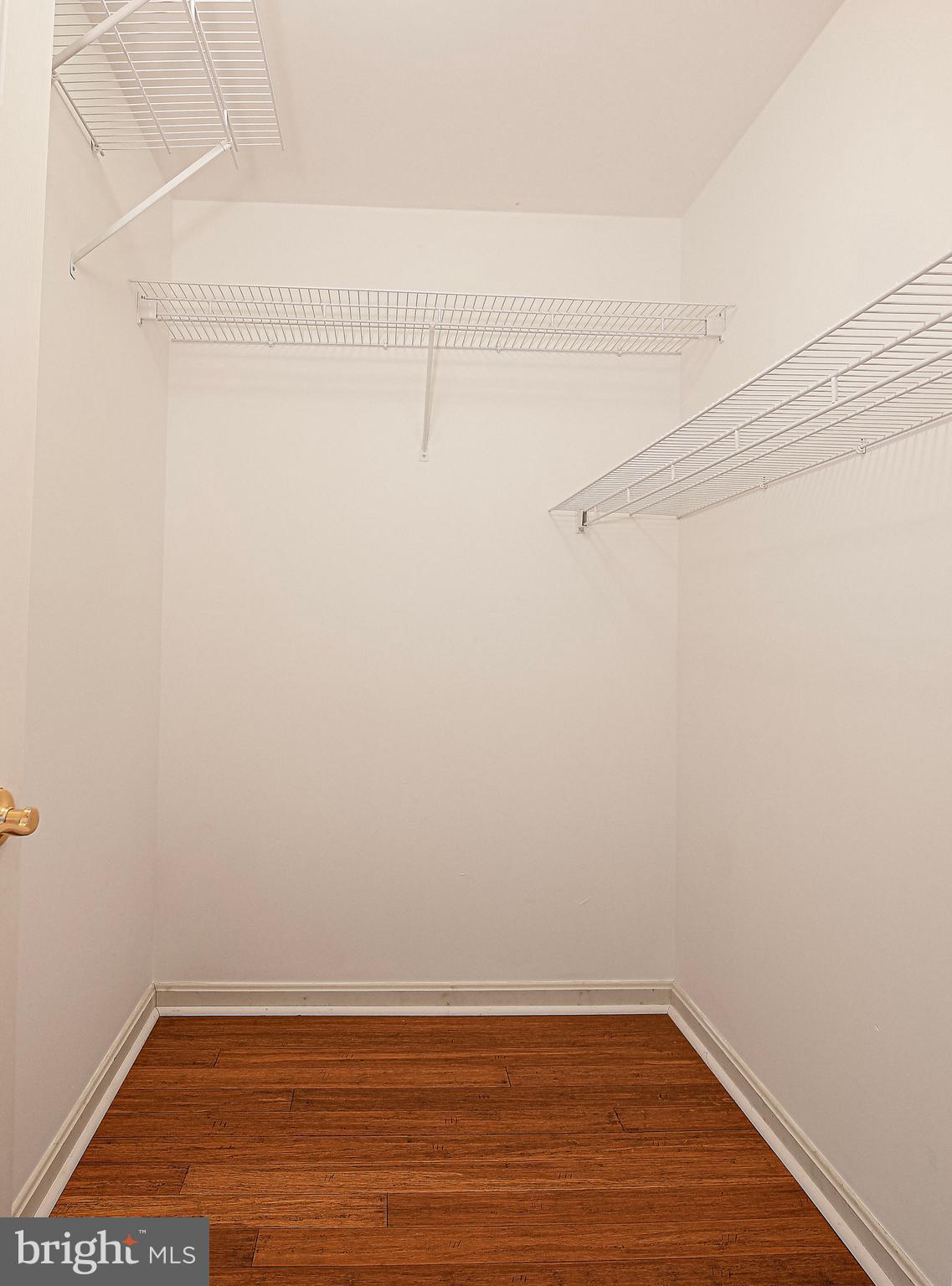 BELLE MANOR - Residential