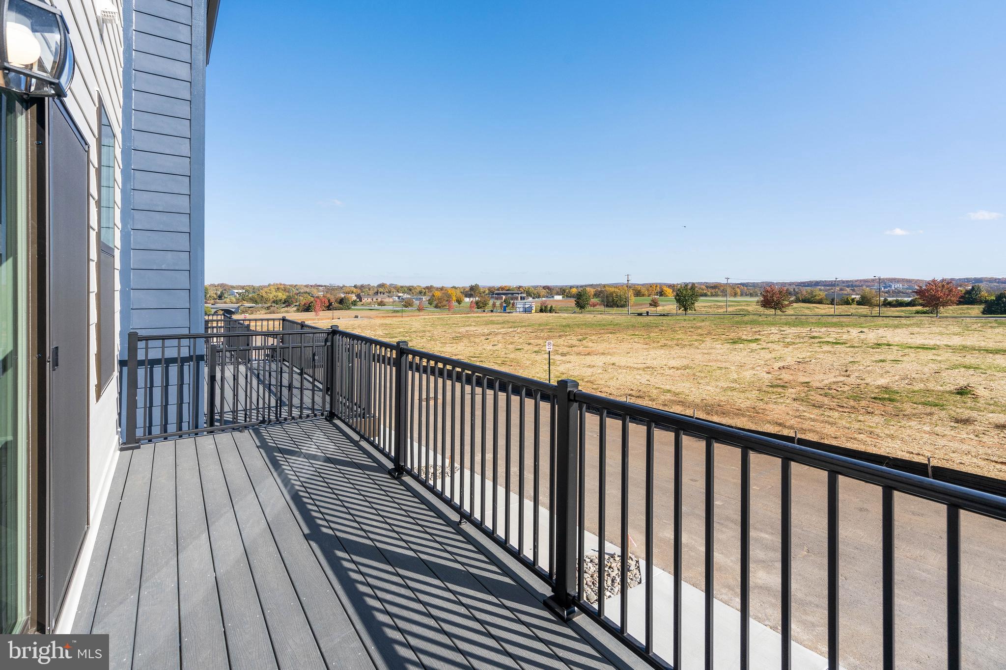 RENN QUARTER - Residential Lease