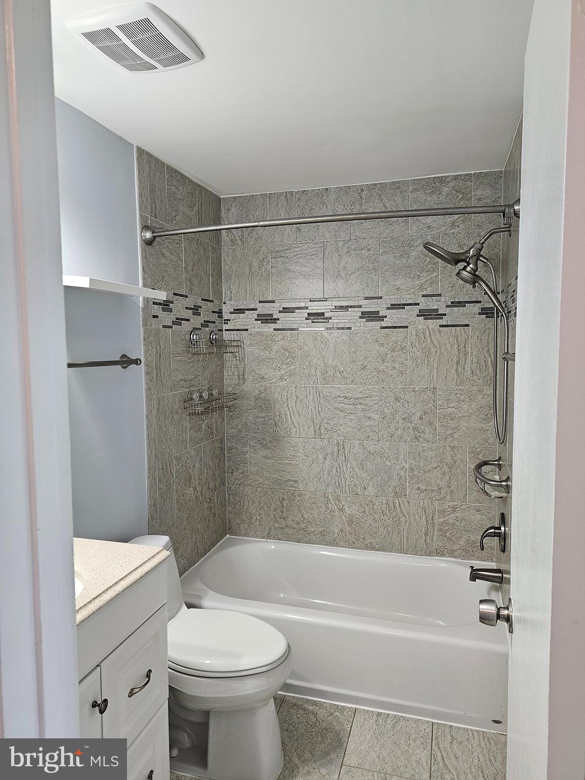 COUNTRYSIDE - Residential Lease