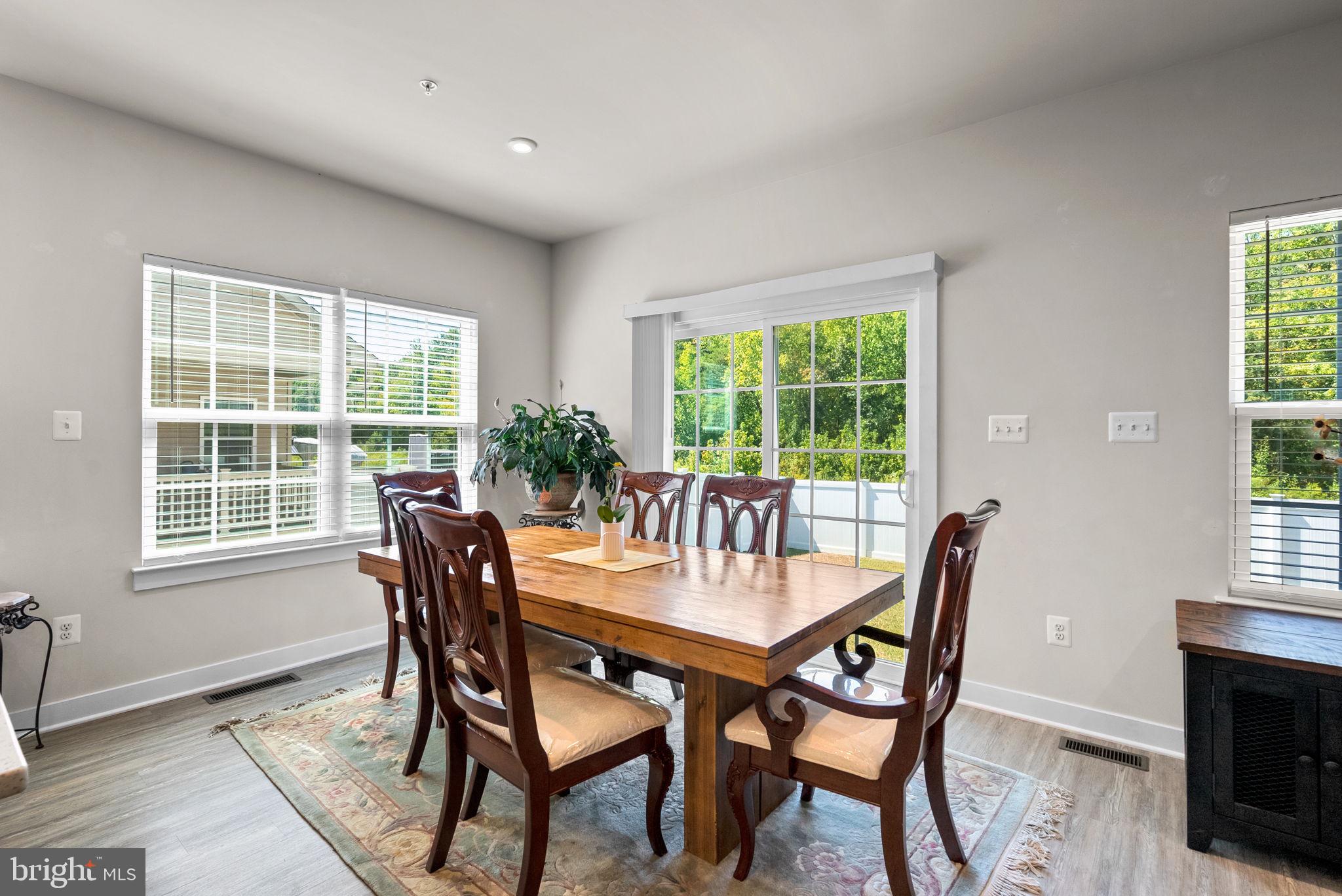 CHRISTOPHER POINTE - Residential