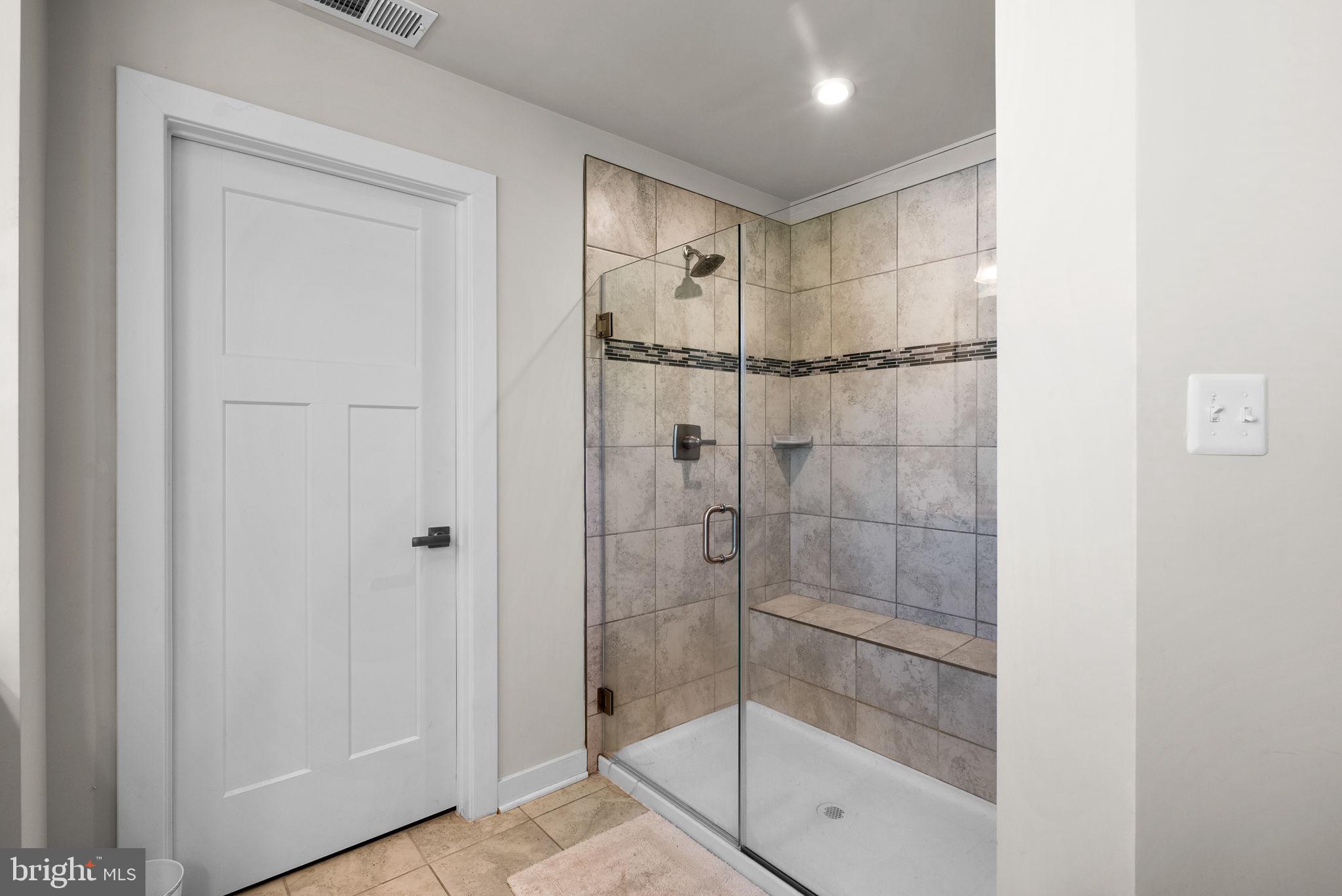 CHRISTOPHER POINTE - Residential