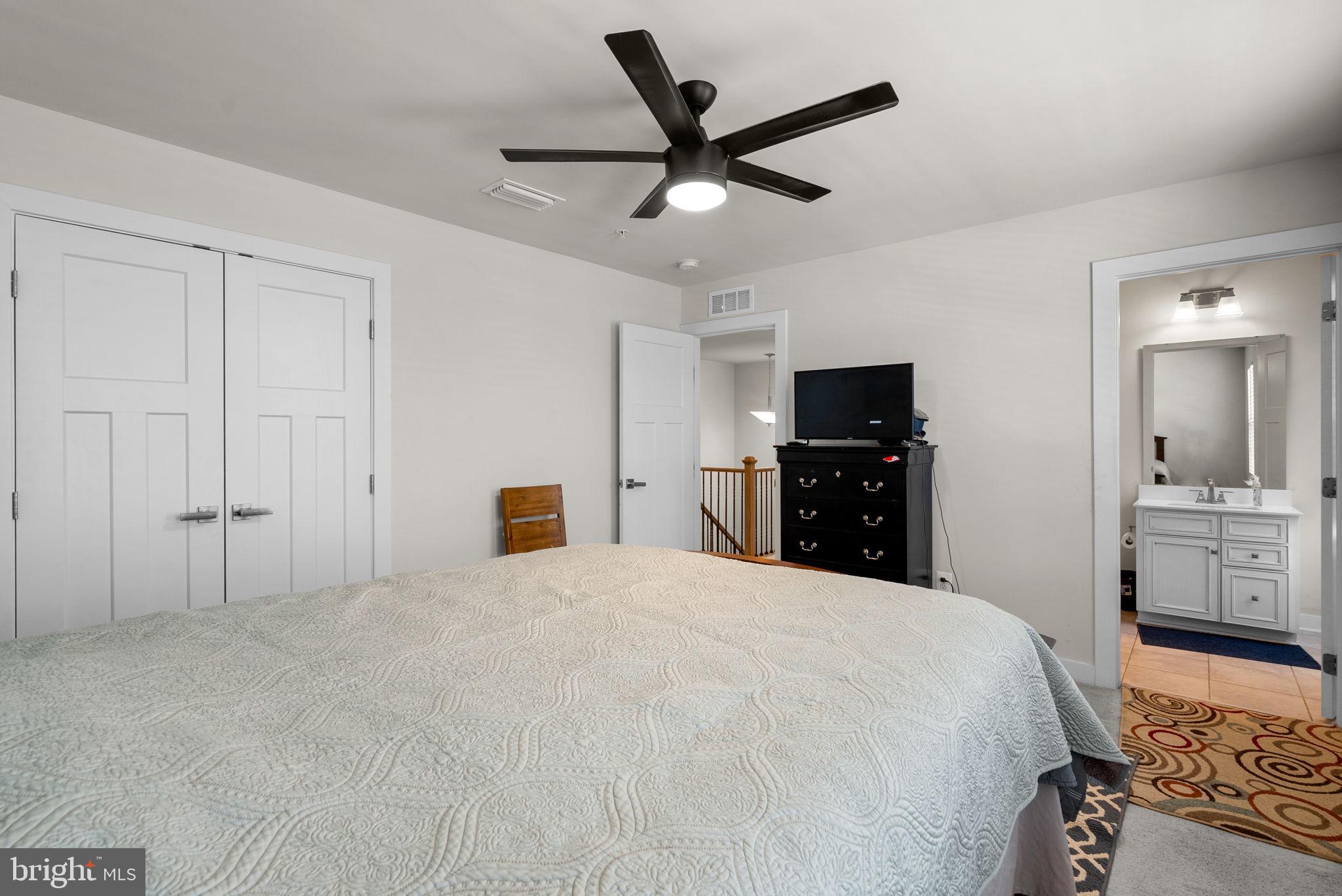 CHRISTOPHER POINTE - Residential