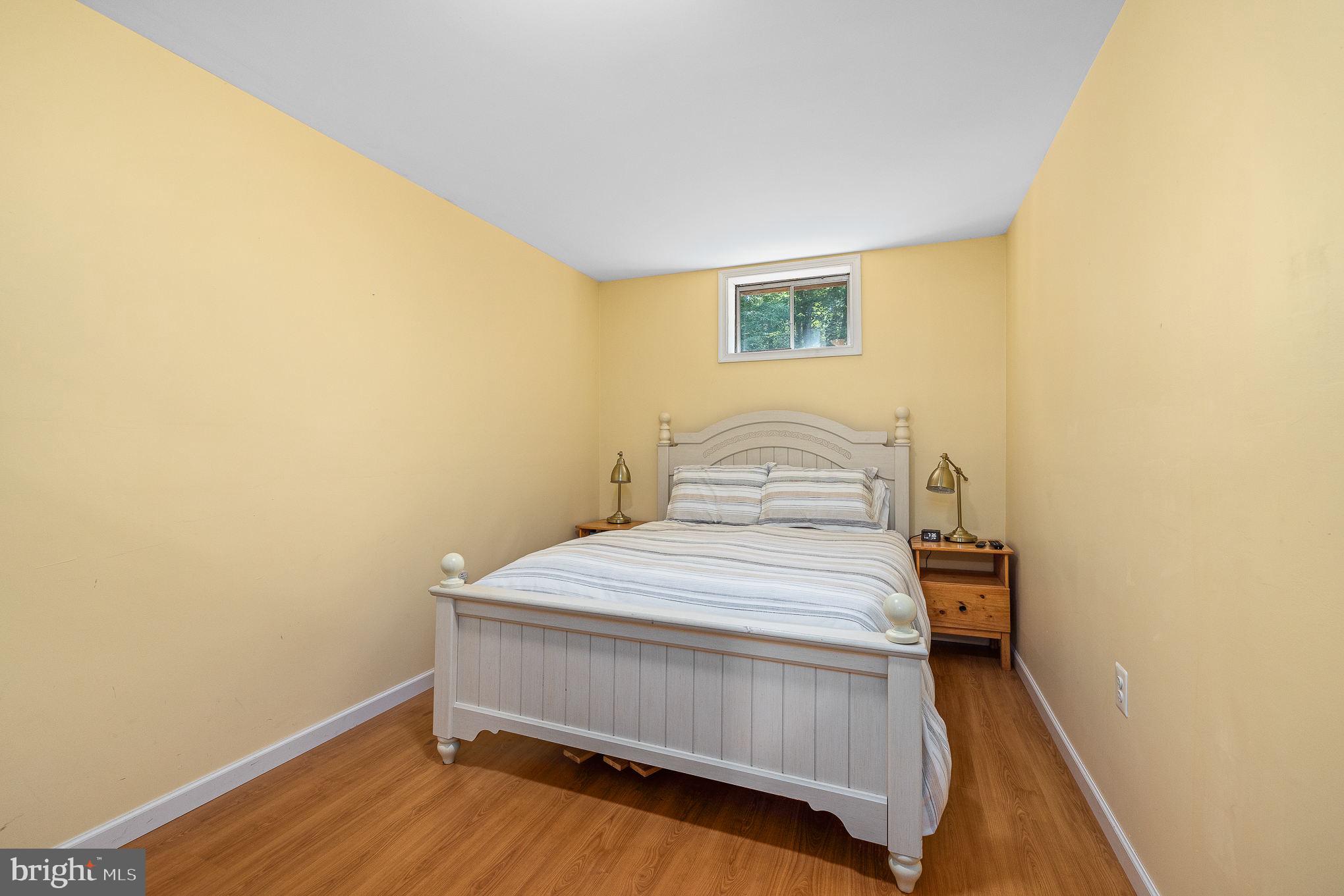 FLINT HILL STATION - Residential