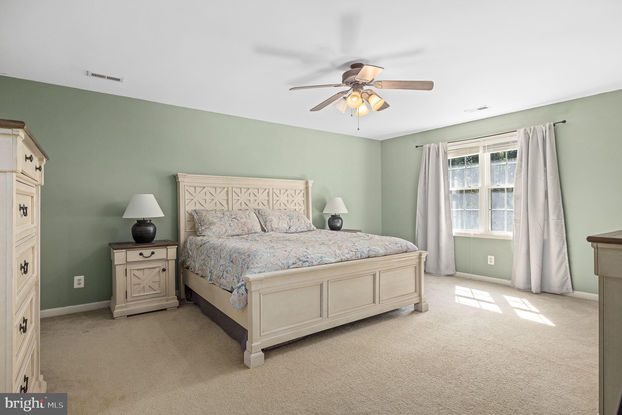 FLINT HILL STATION - Residential