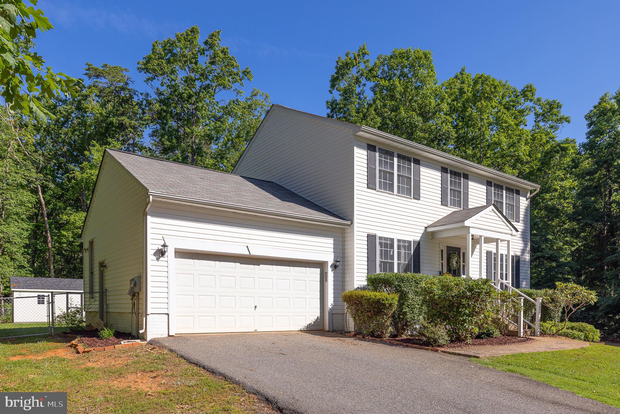 FLINT HILL STATION - Residential