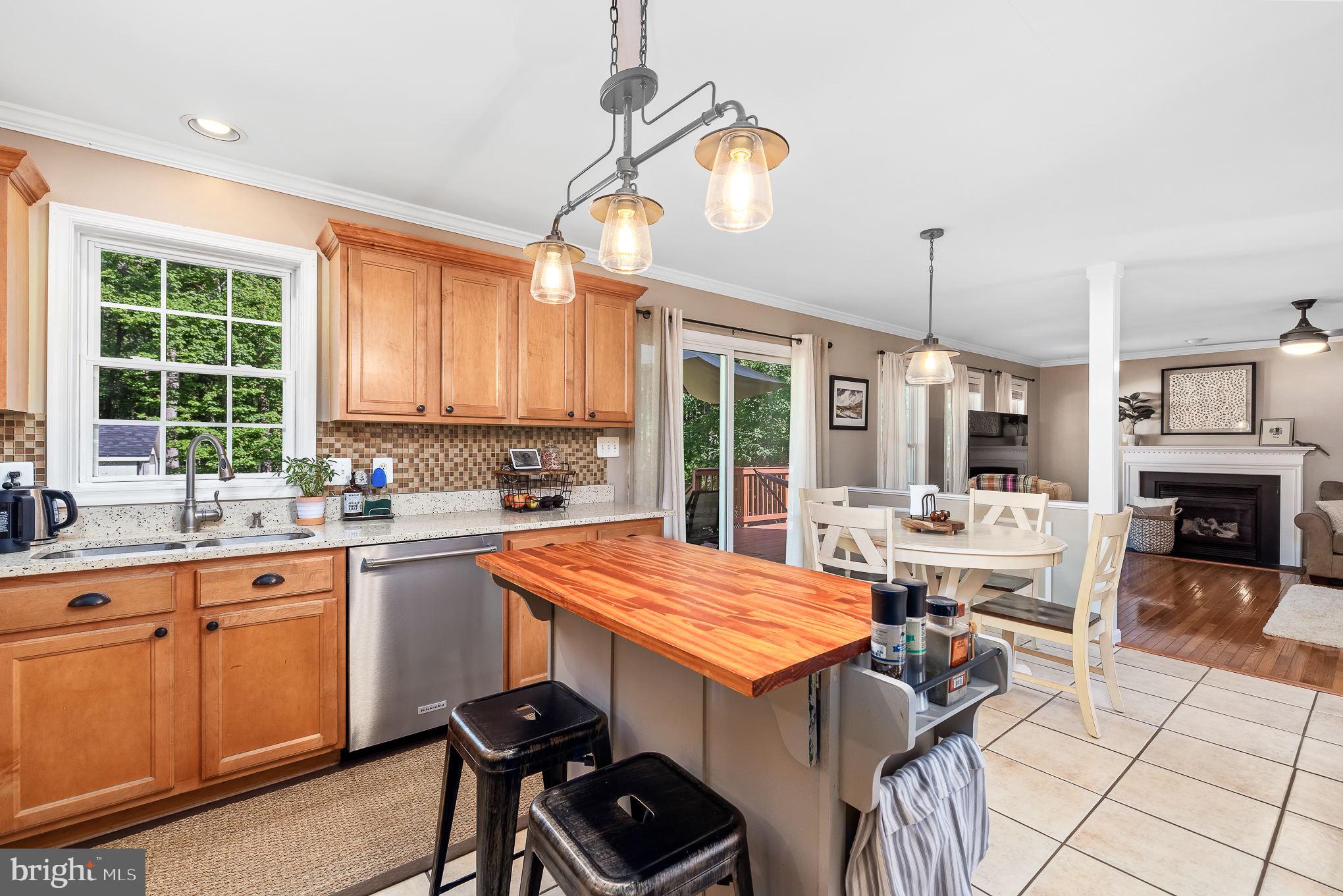 FLINT HILL STATION - Residential