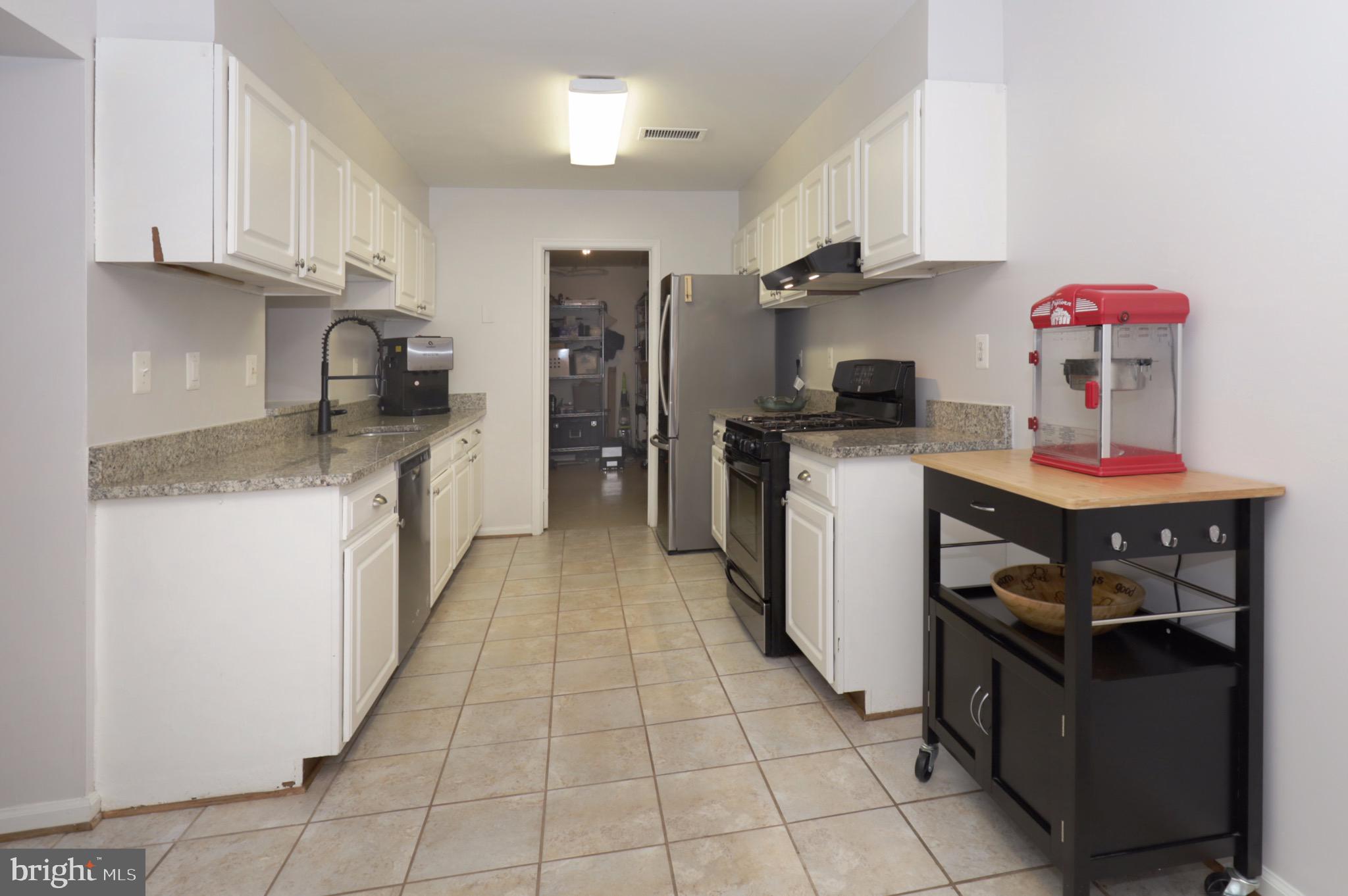 BURKE COVE - Residential