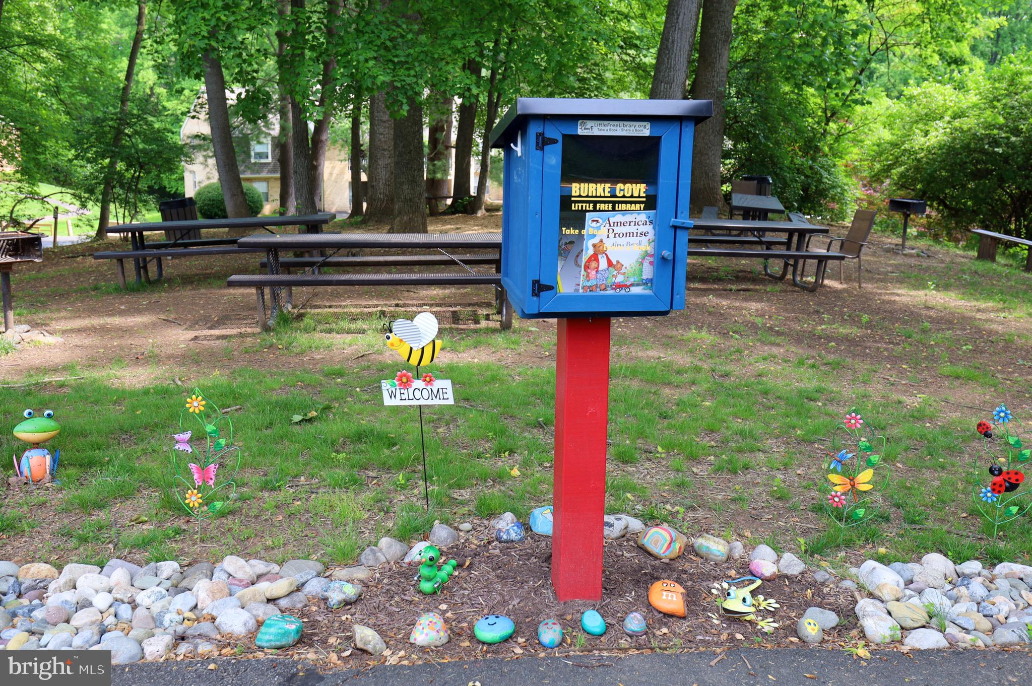 BURKE COVE - Residential