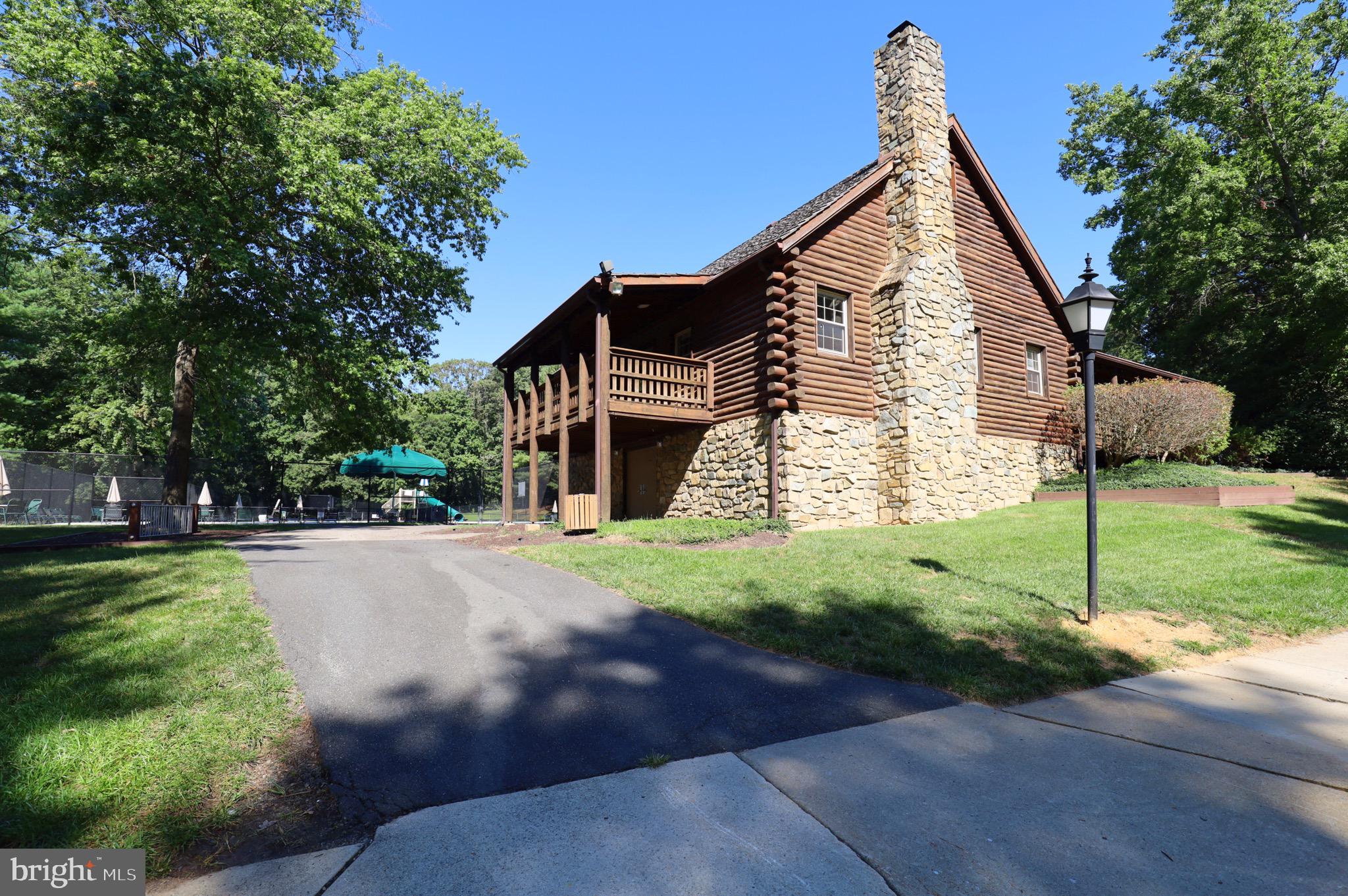 BURKE COVE - Residential