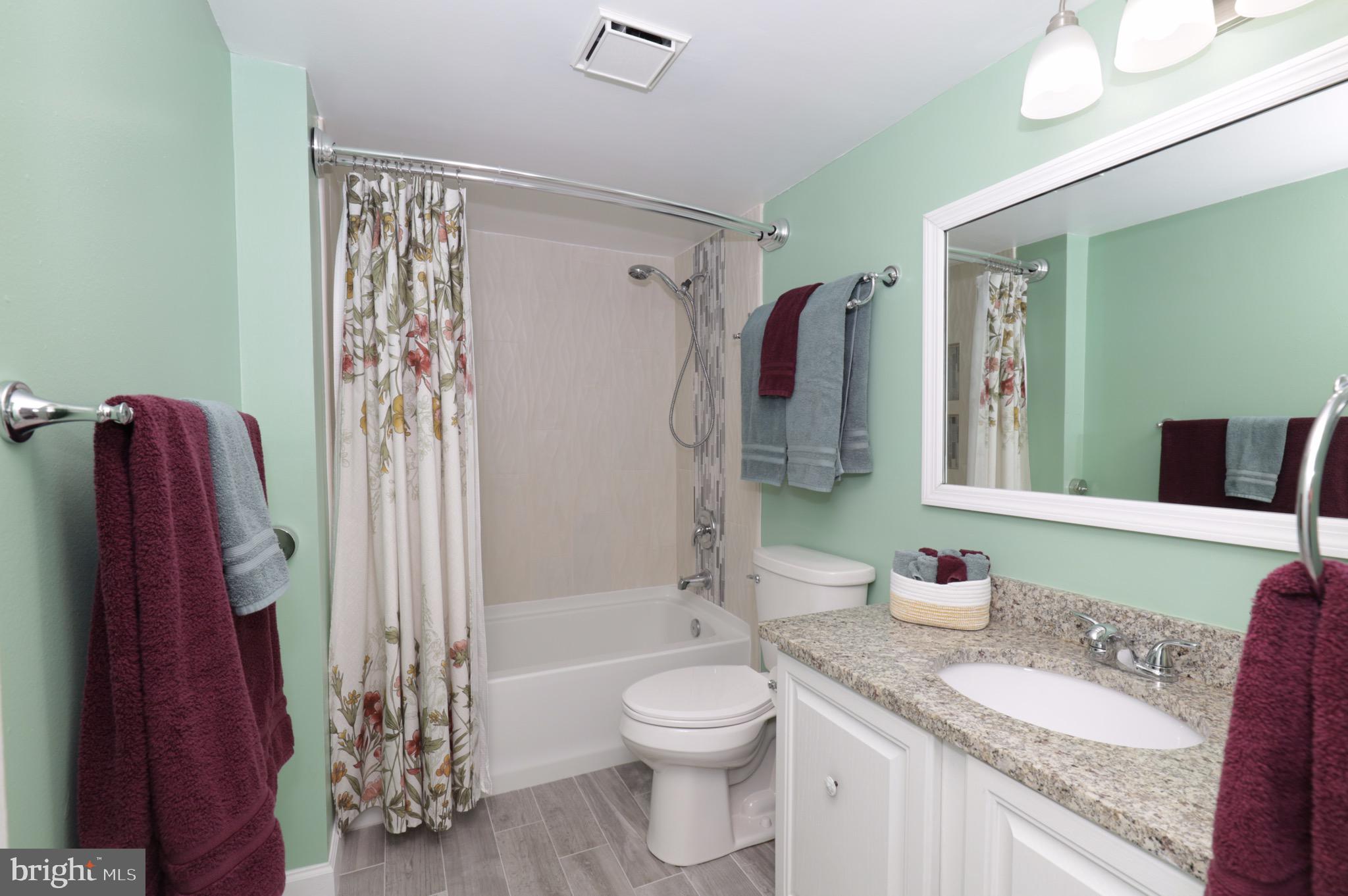 BURKE COVE - Residential