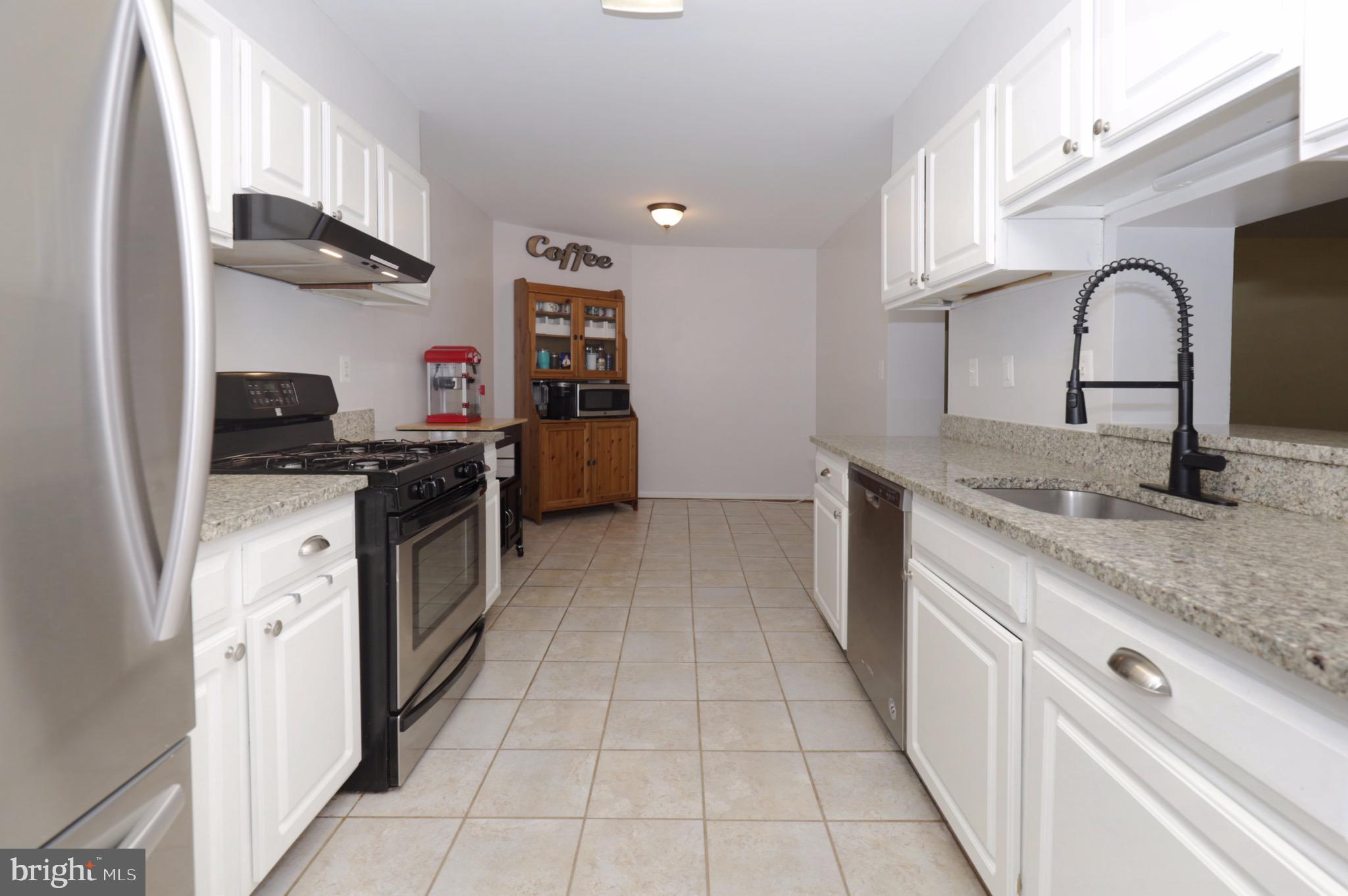 BURKE COVE - Residential