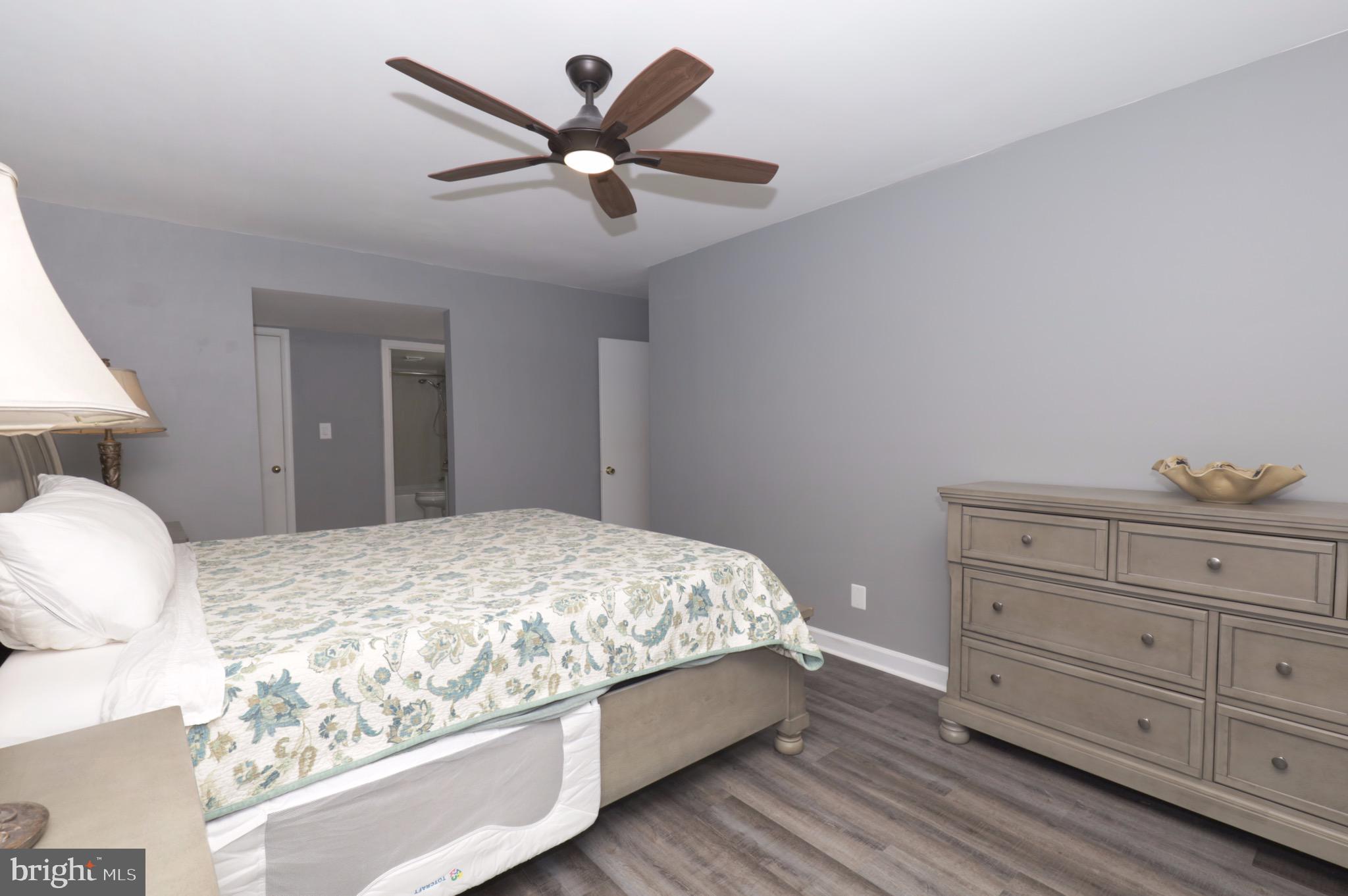 BURKE COVE - Residential