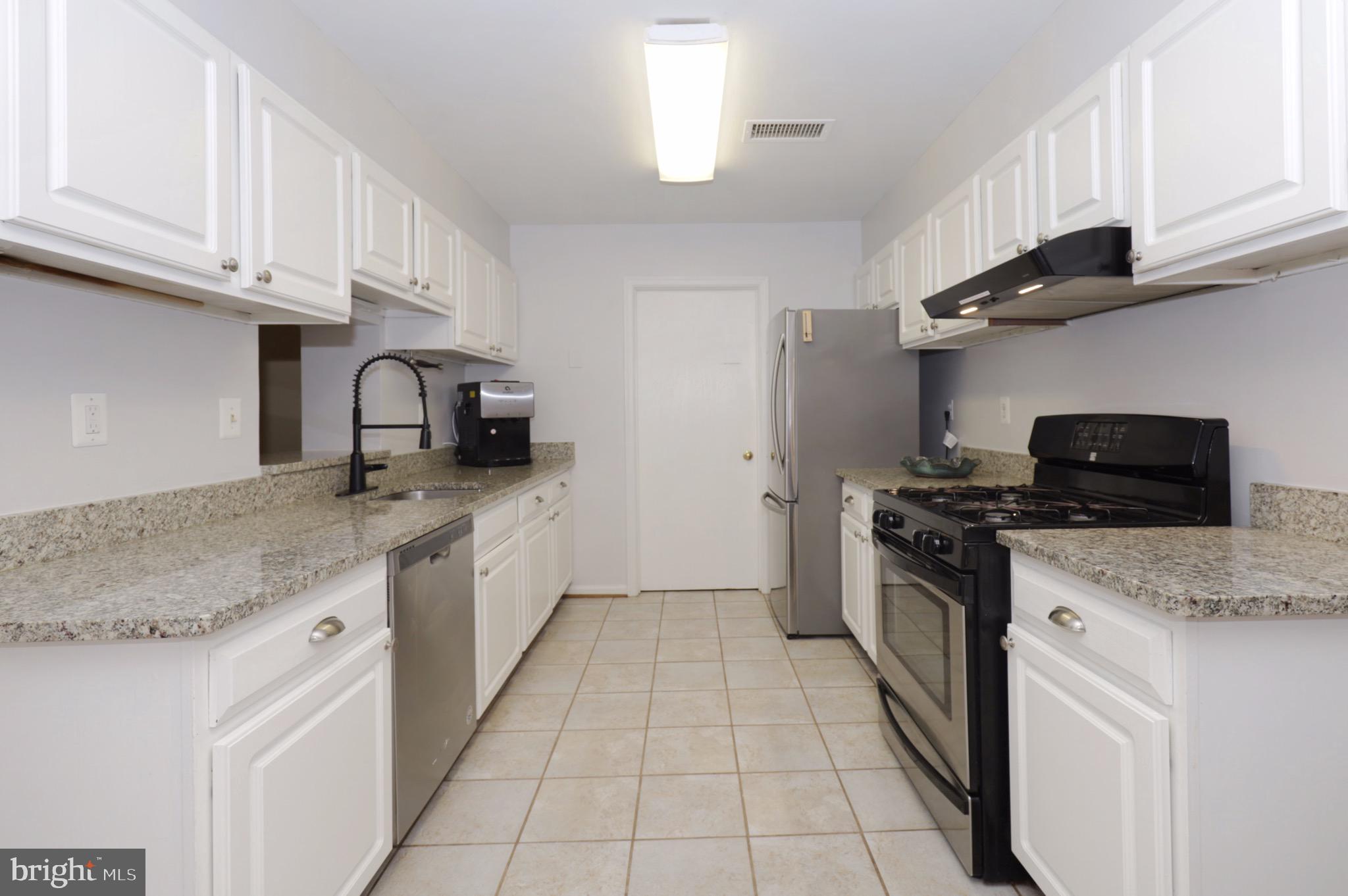 BURKE COVE - Residential