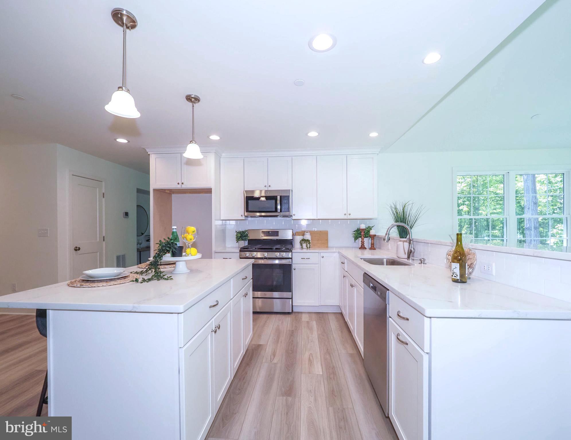 BARBARA HEIGHTS - Residential