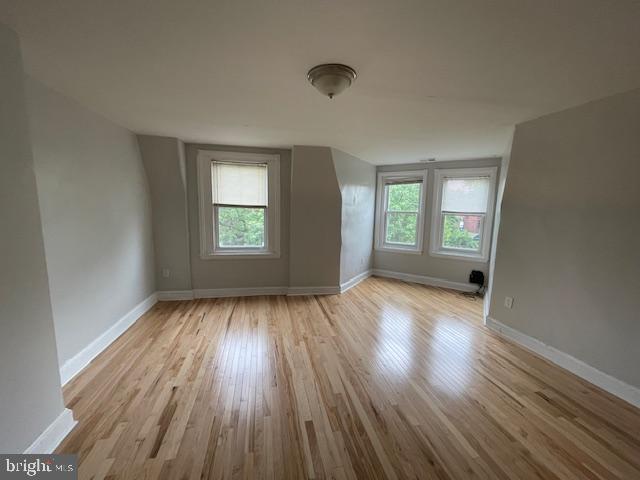 SQUIRREL HILL - Residential Lease