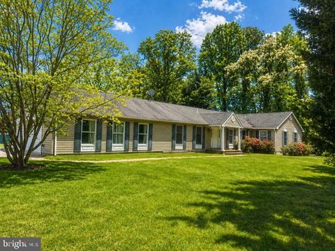 811 COVE POINT ROAD LUSBY MD 20657