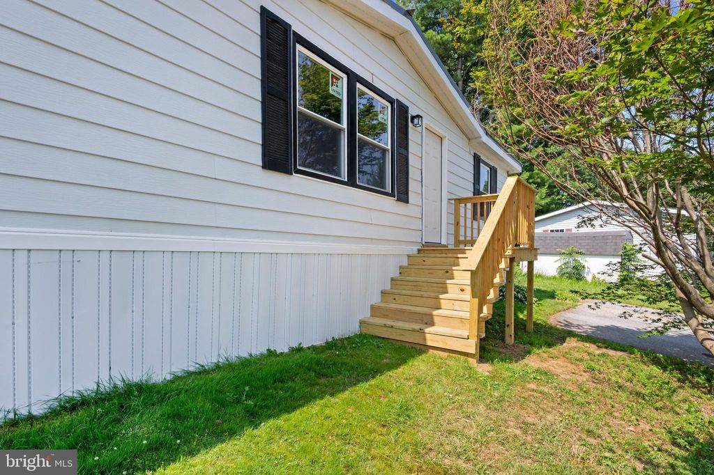 Photo of 790 Dogwood Lane, GAP, PA 17527 (MLS # PALA2091116)